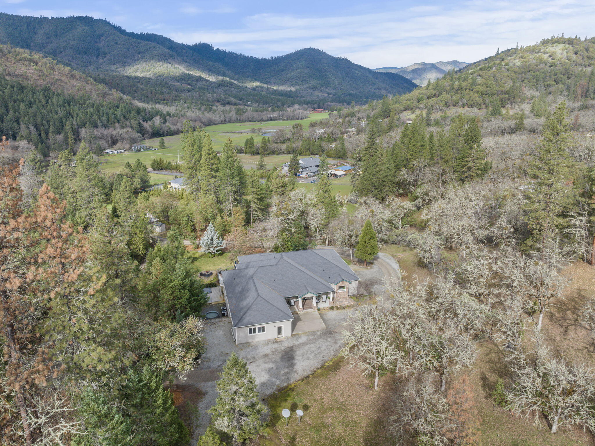 3607 Galls Creek Road