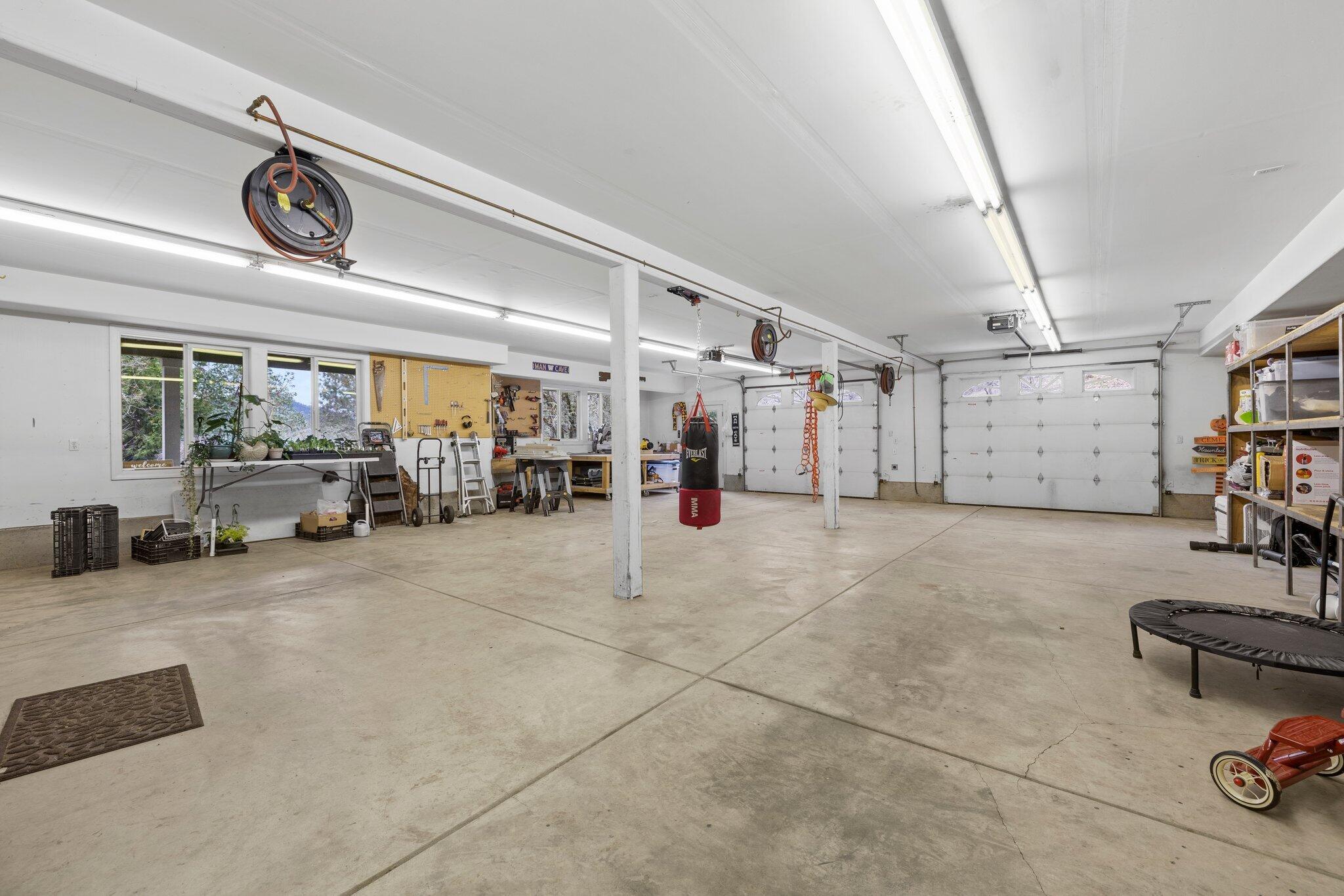 3607 Galls Creek Road