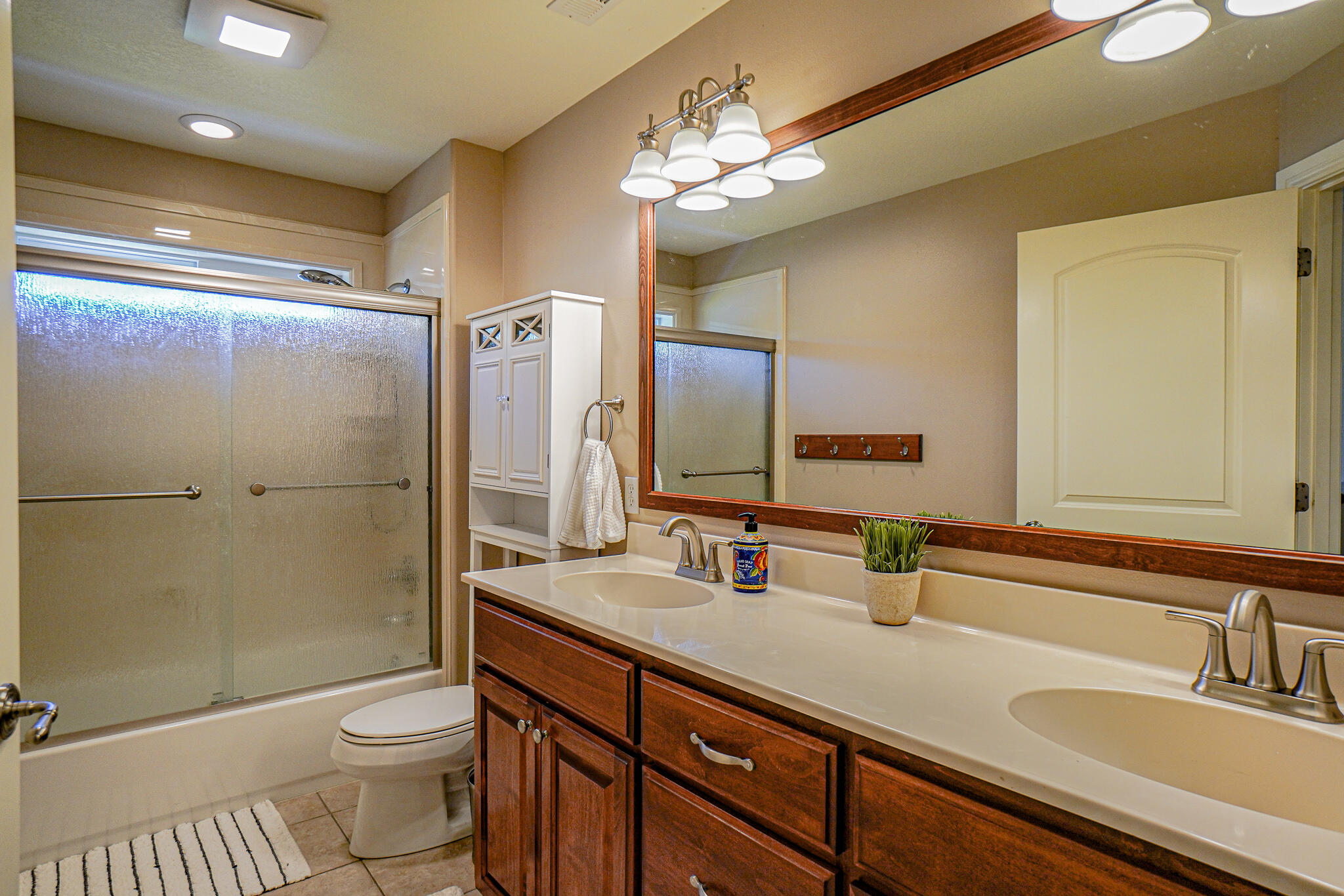 6398 Pine Ridge Drive