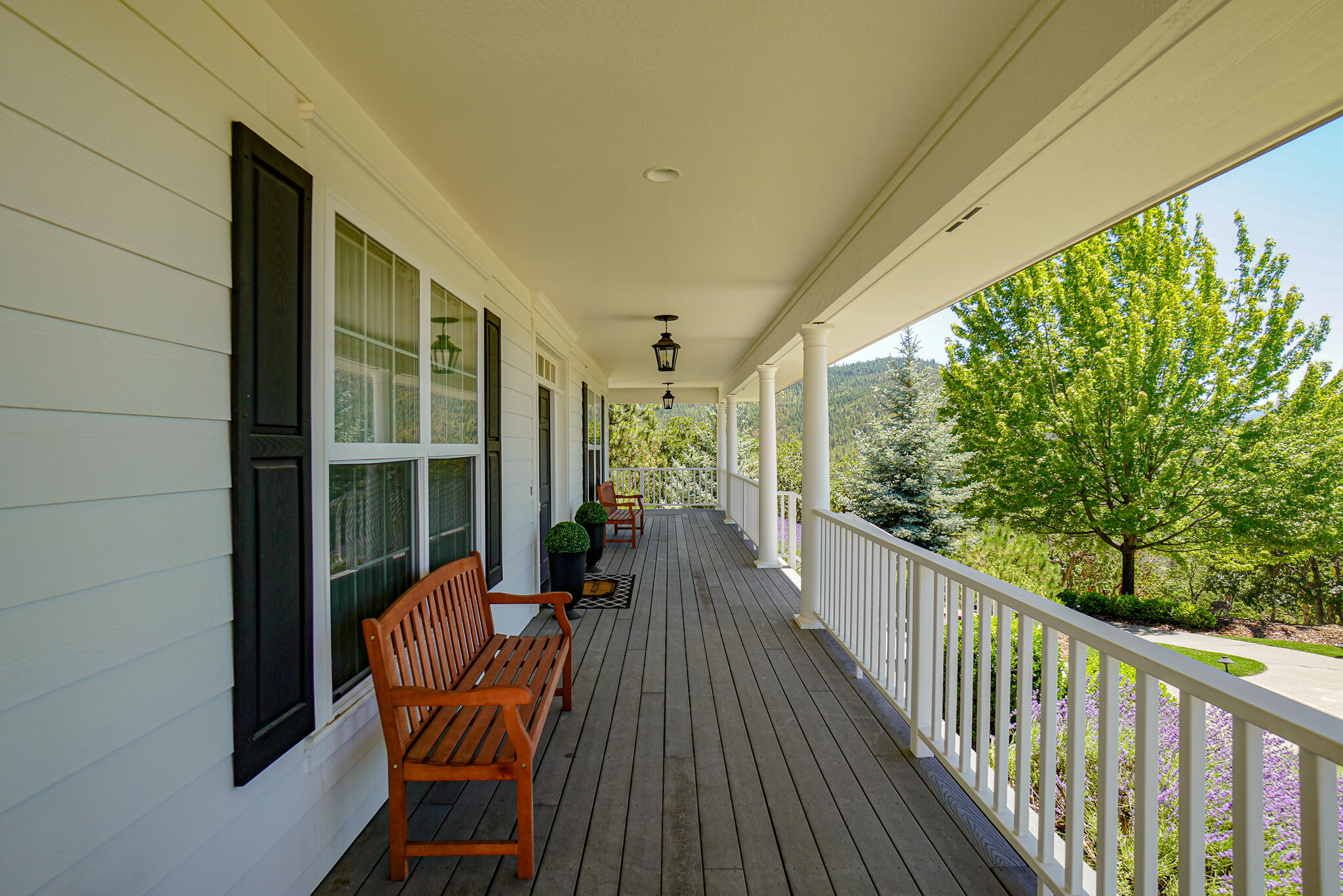 6398 Pine Ridge Drive