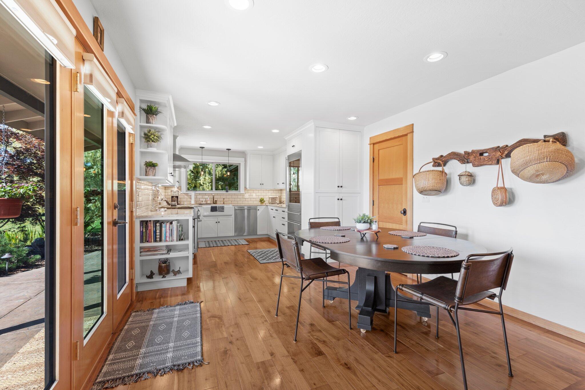 630 E Valley View Road