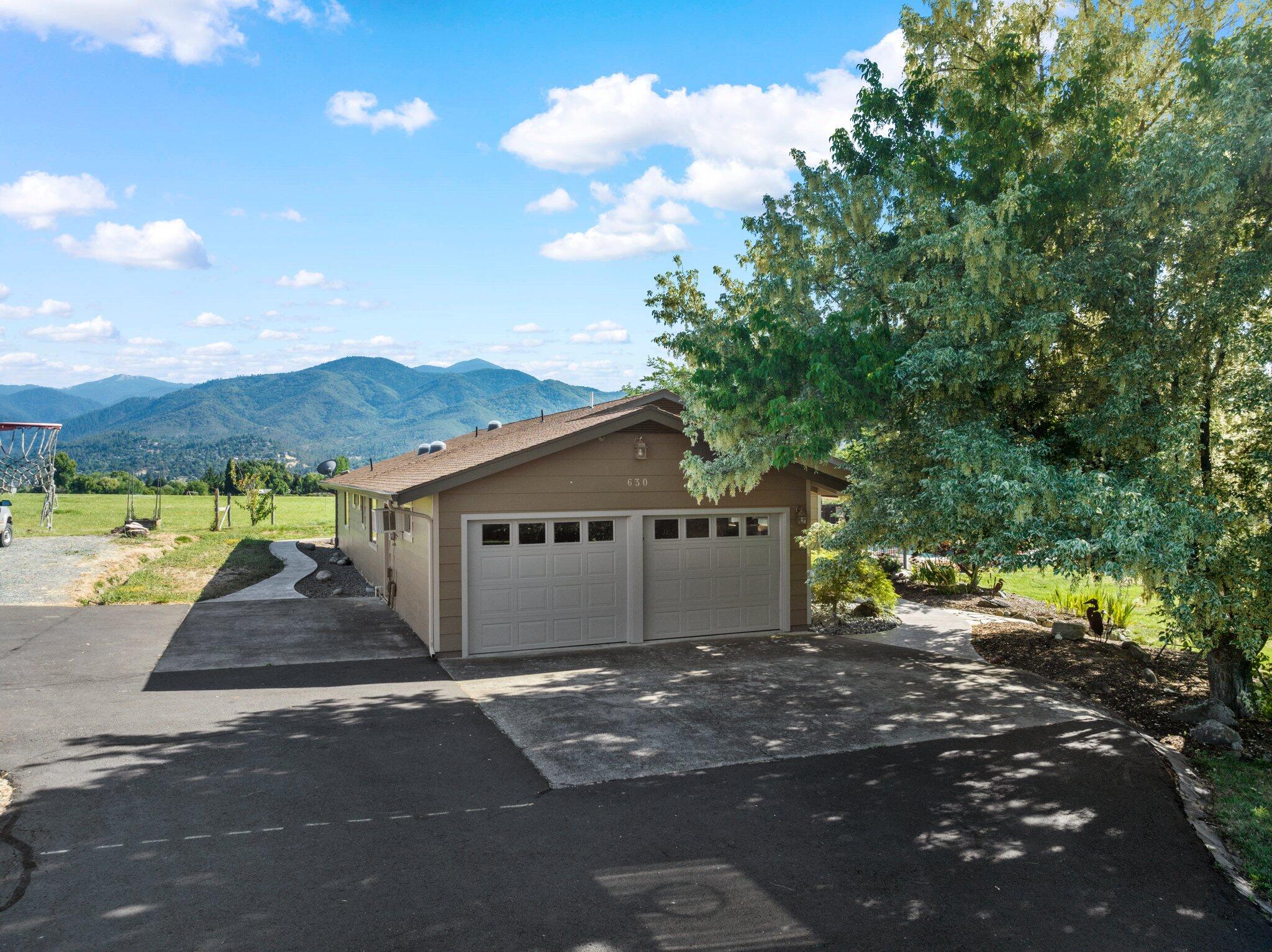 630 E Valley View Road