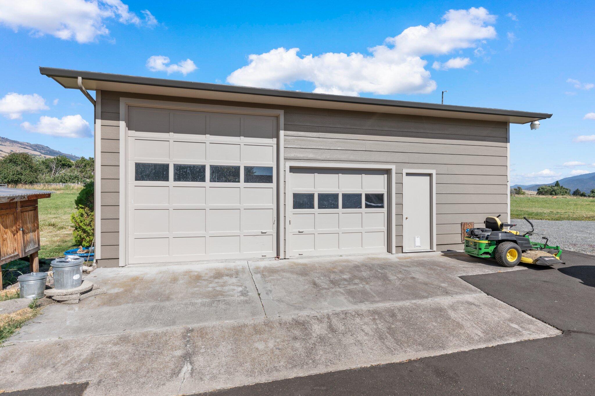 630 E Valley View Road