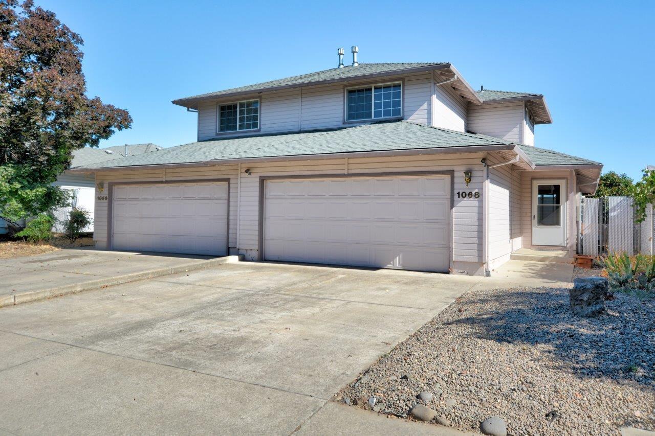 1068 Glengrove Avenue