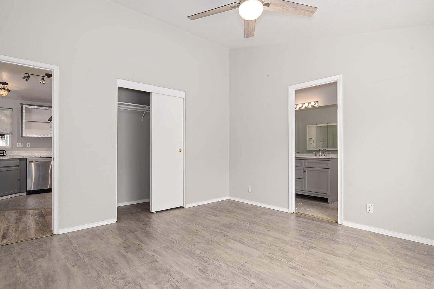 633 E Archwood Drive, UNIT 63