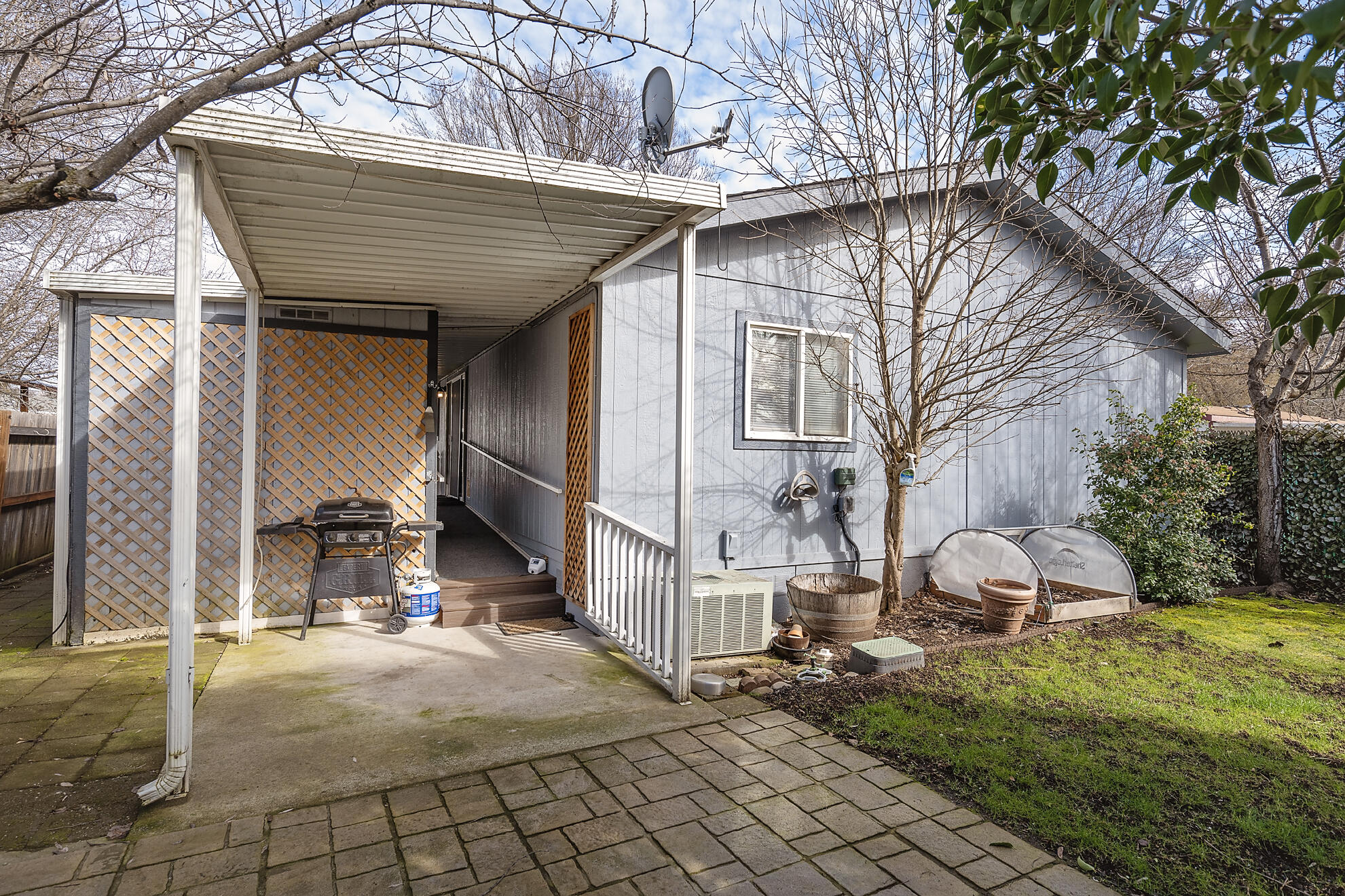 633 E Archwood Drive, UNIT 63
