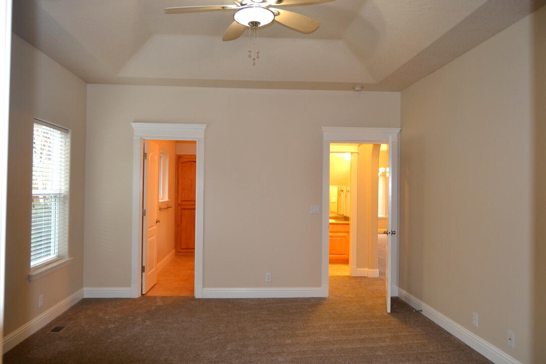 2089 SW Mercury Lane