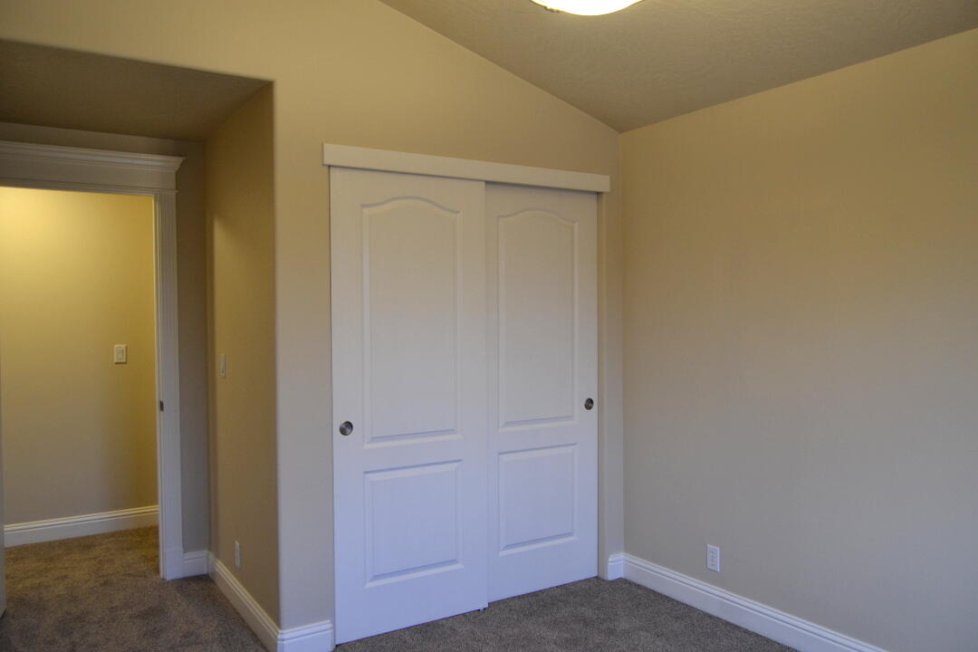 2089 SW Mercury Lane