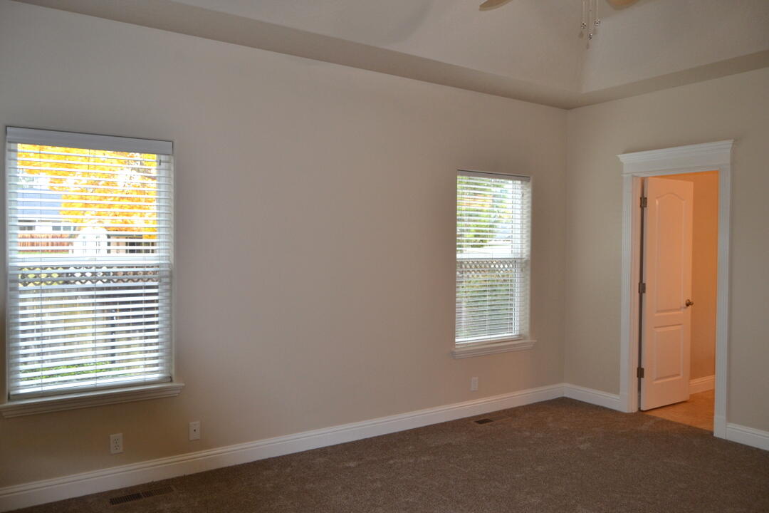 2089 SW Mercury Lane