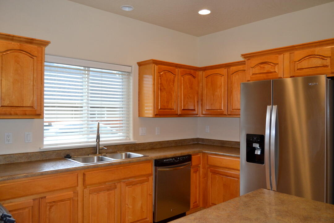 2089 SW Mercury Lane