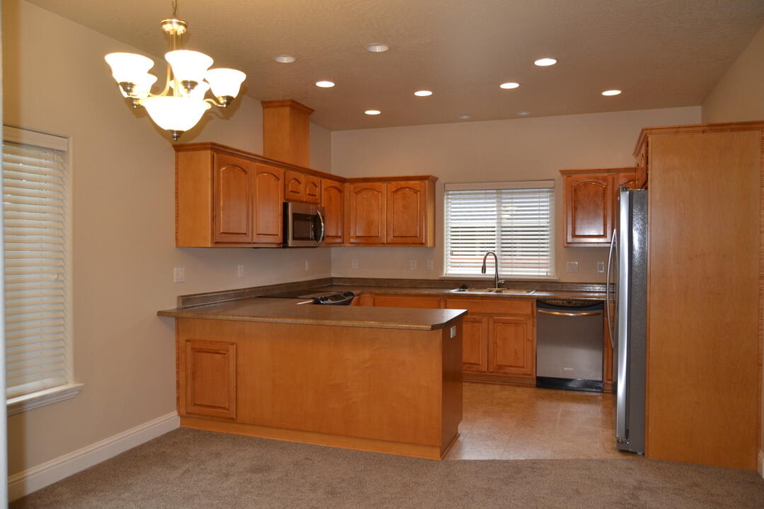 2089 SW Mercury Lane