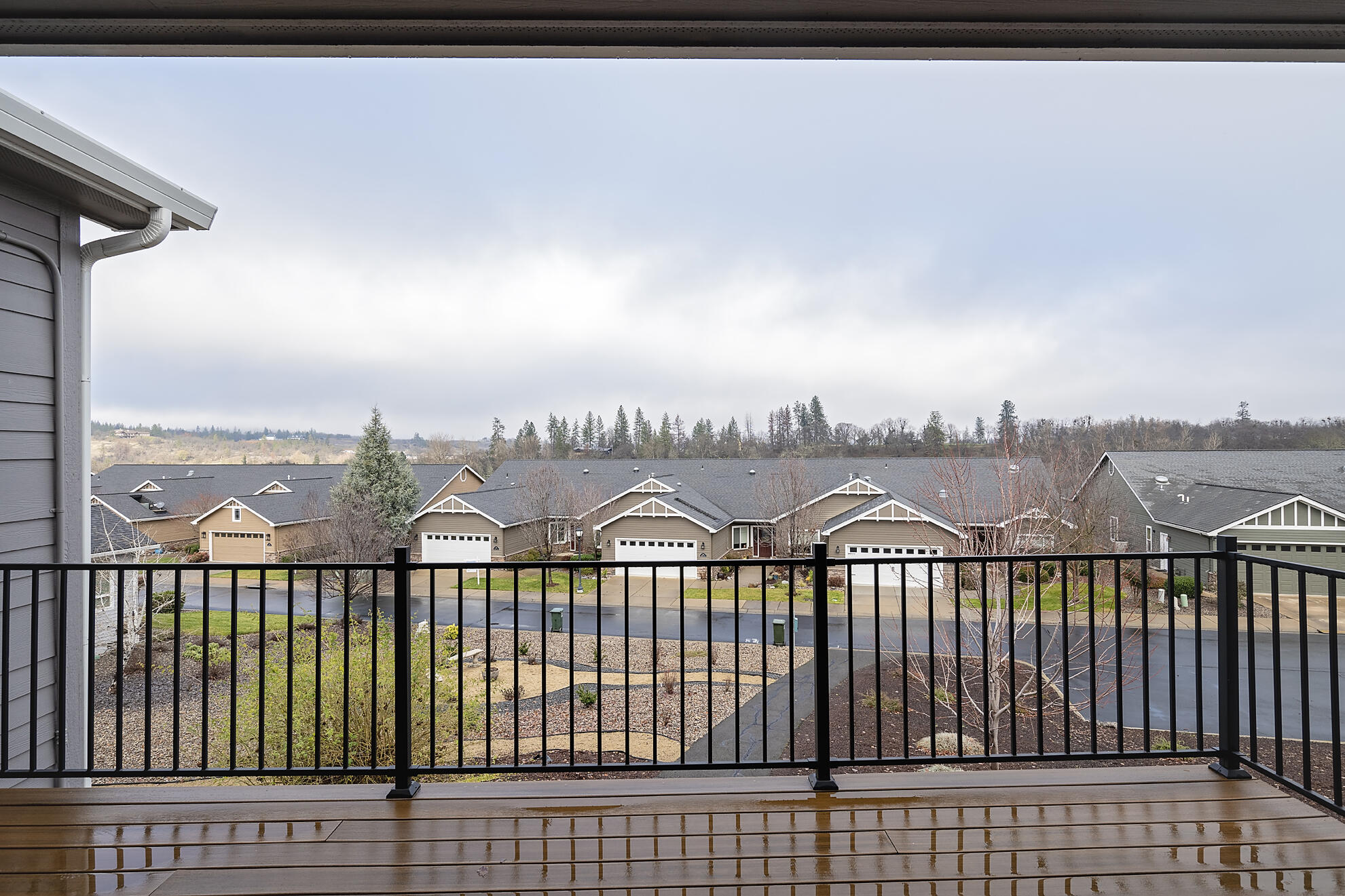 203 Skyhawk Drive, Eagle Point