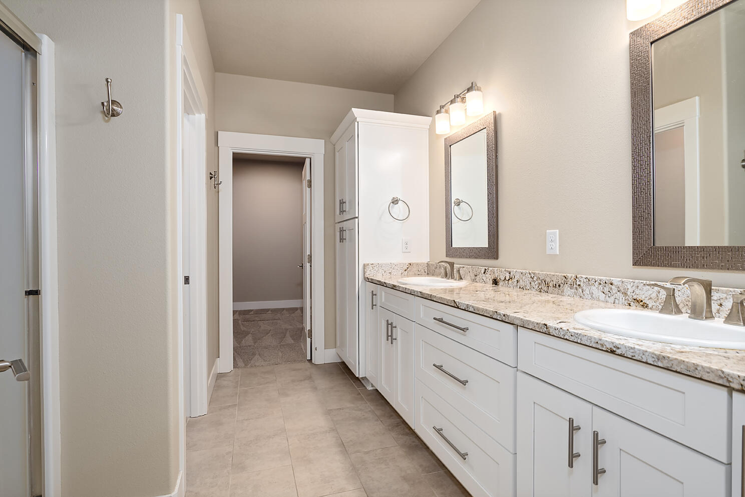 203 Skyhawk Drive, Eagle Point