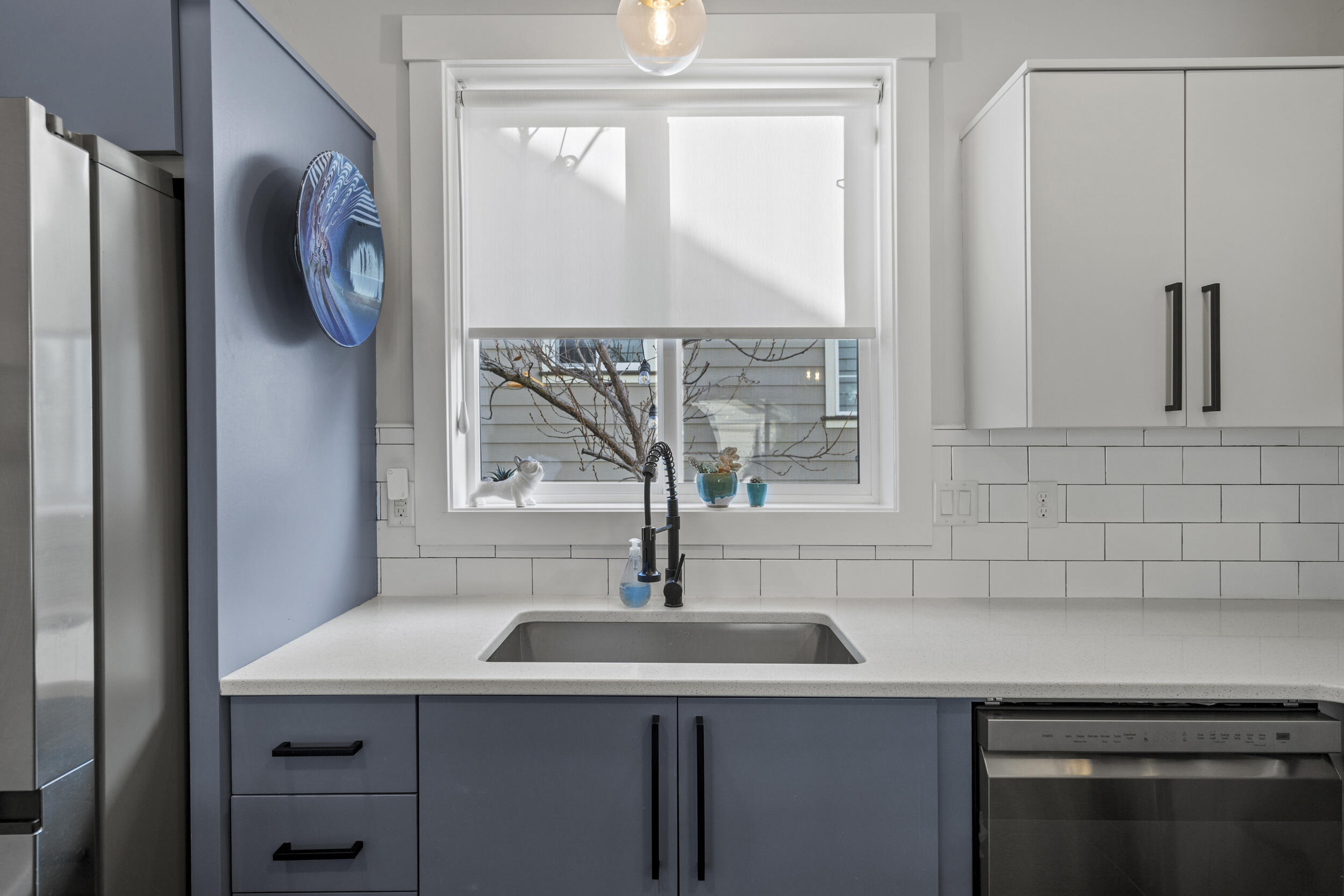 1142 N Haskell Street