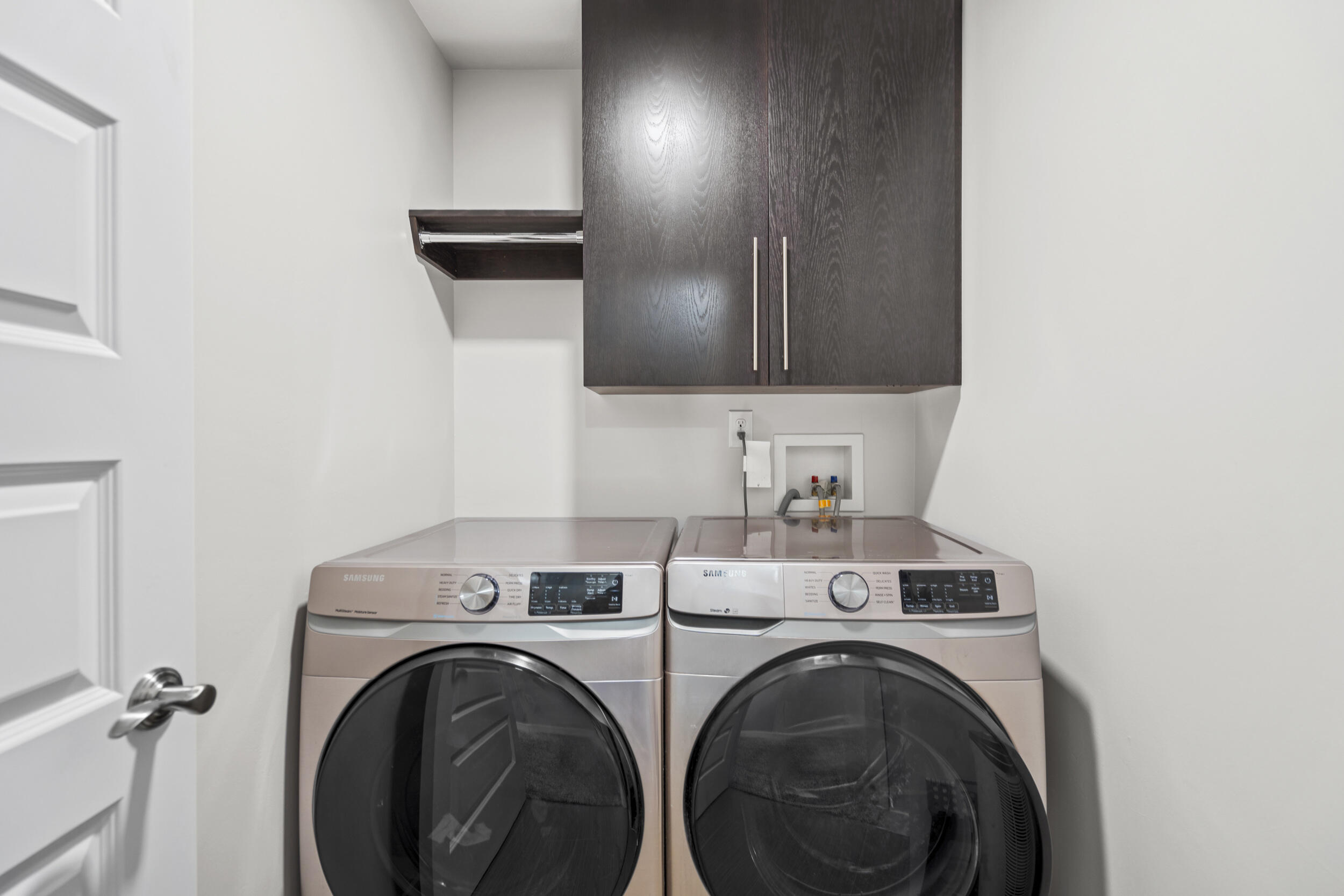 1142 N Haskell Street