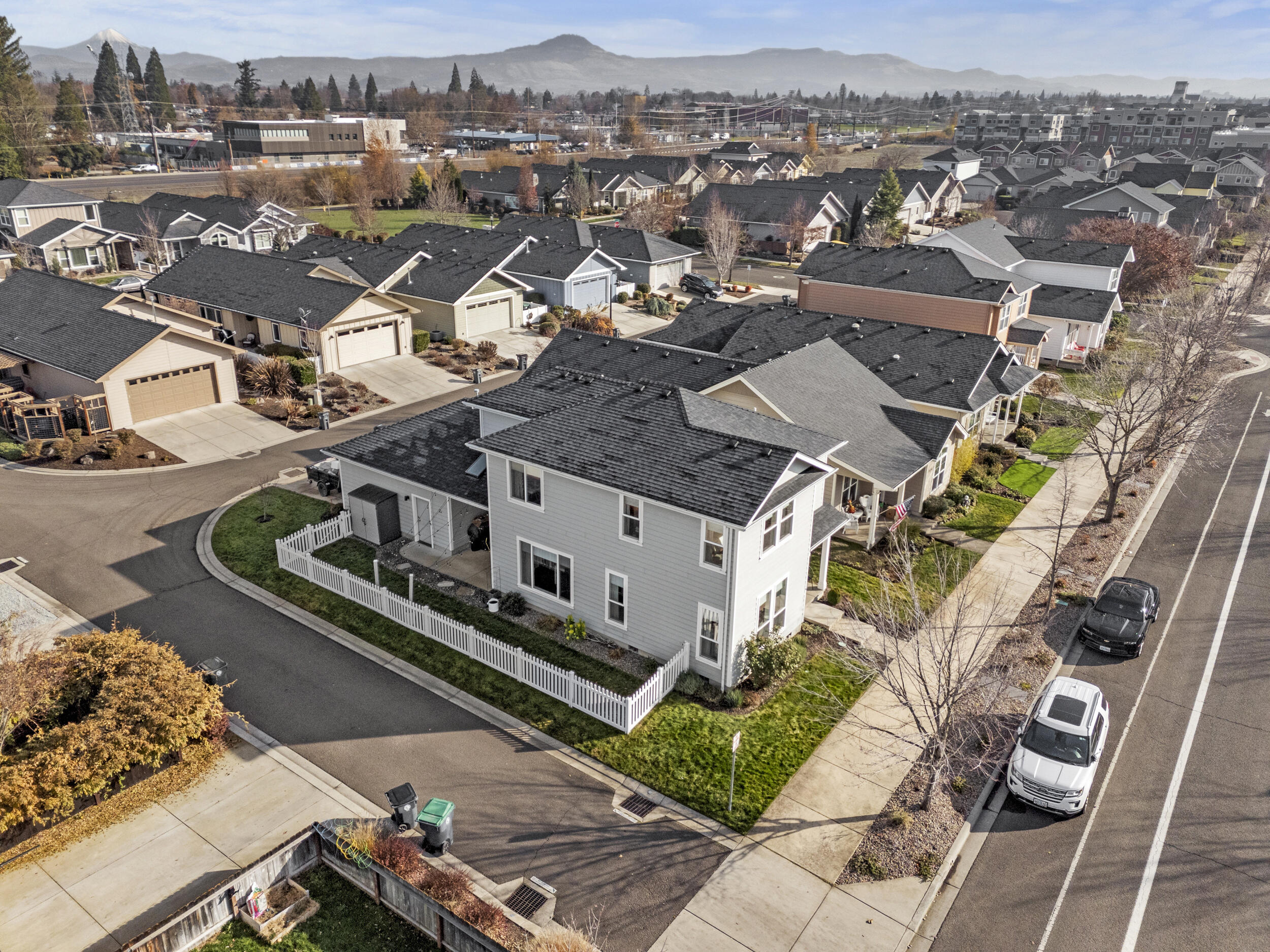 1142 N Haskell Street