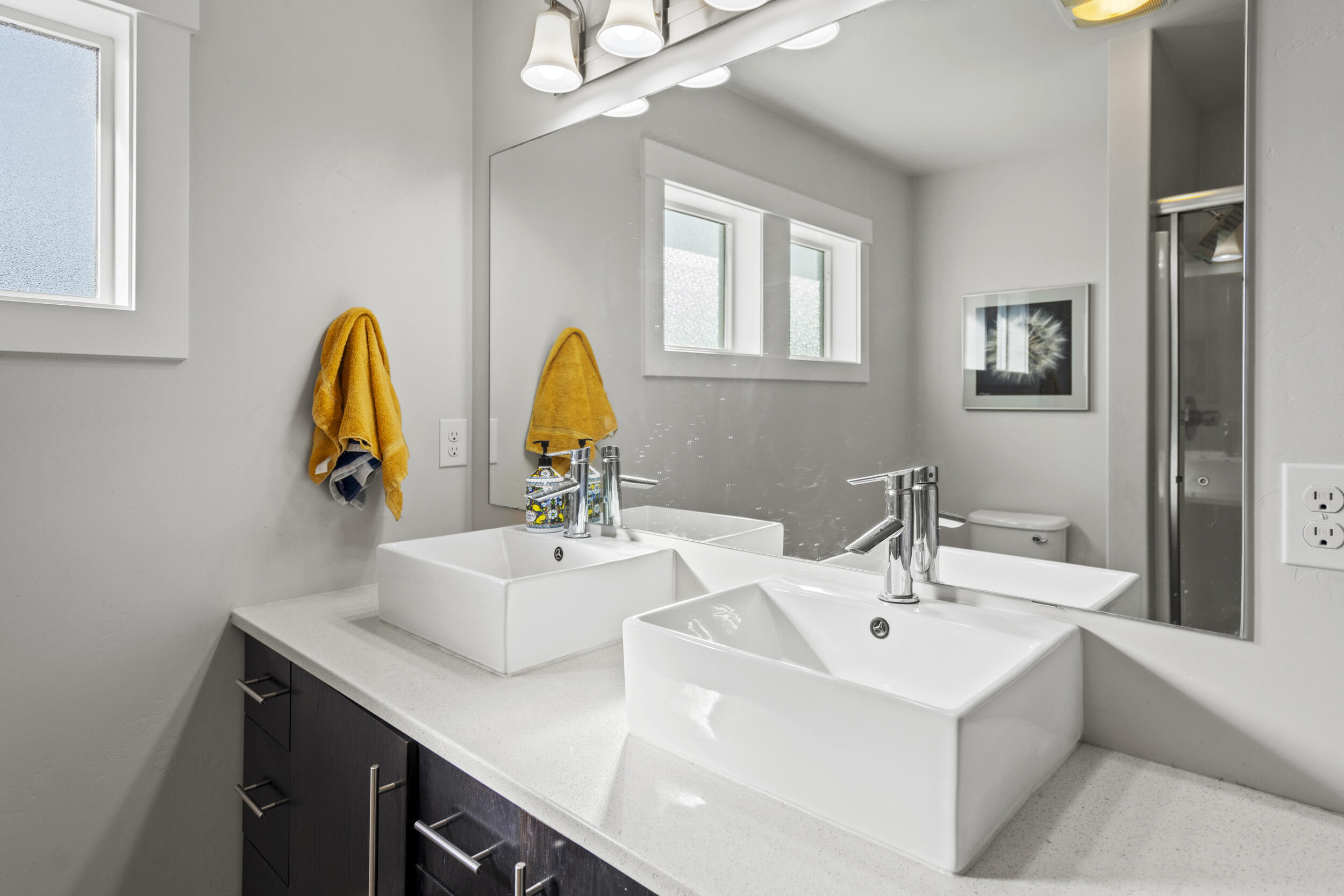 1142 N Haskell Street