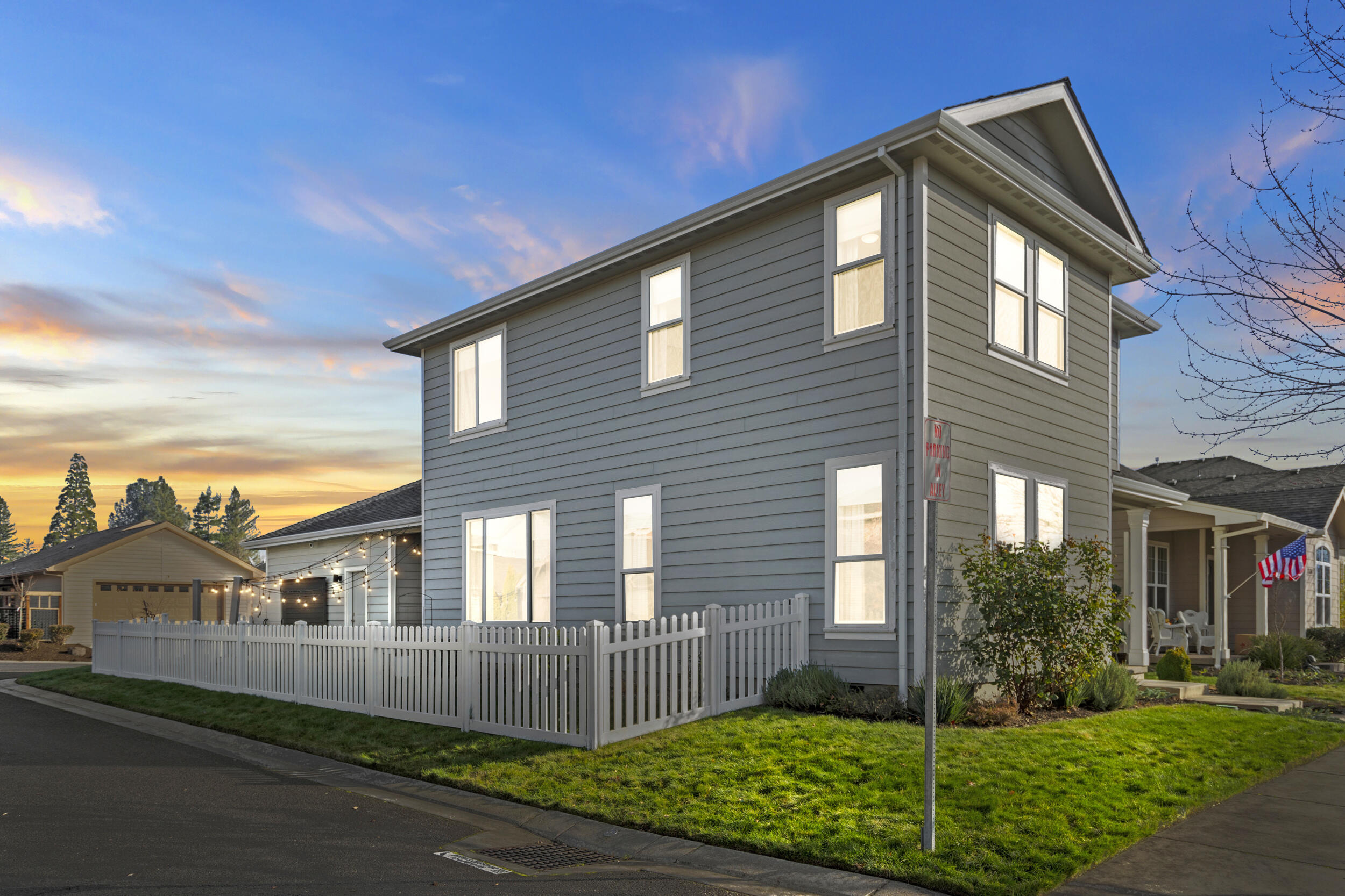 1142 N Haskell Street