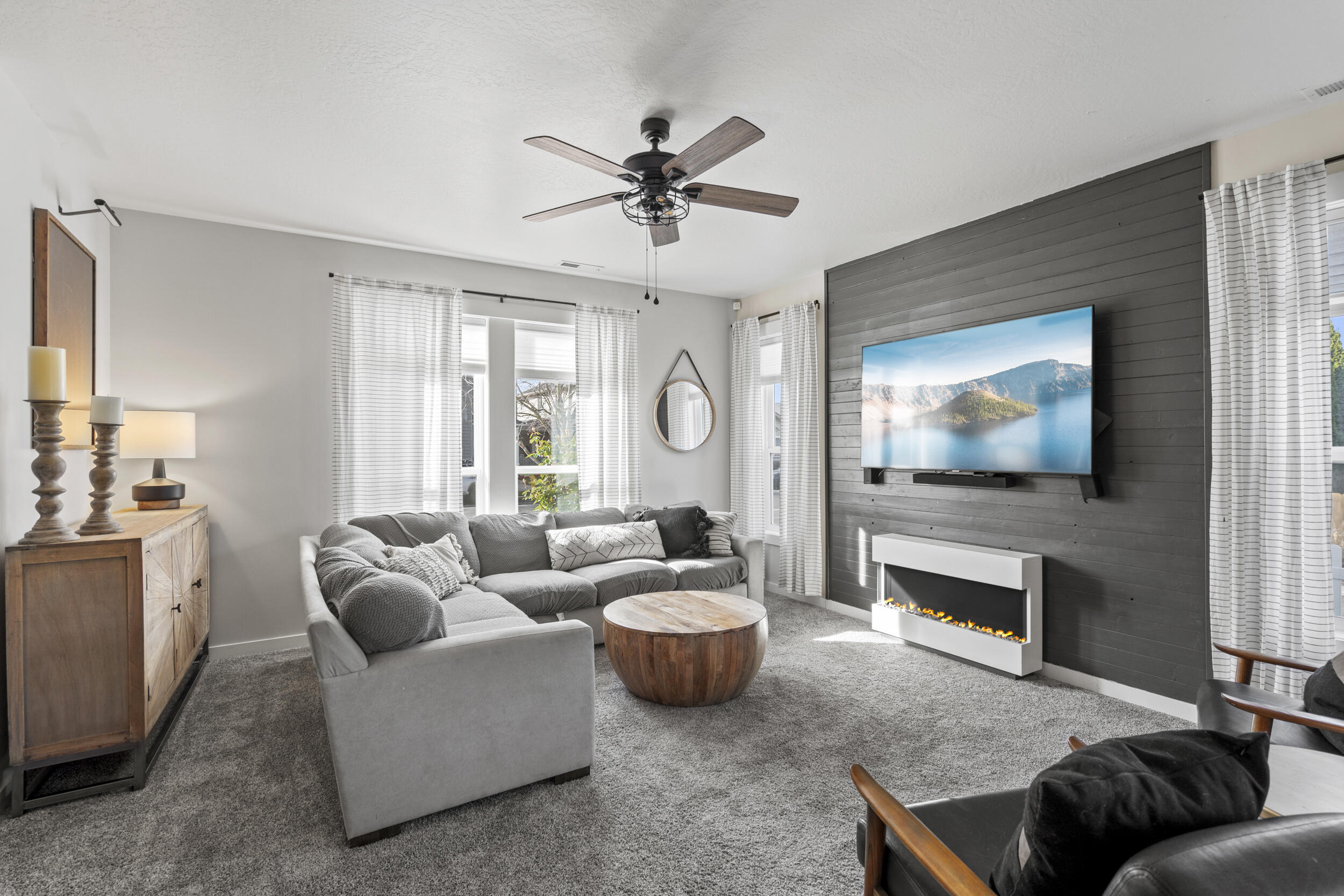 1142 N Haskell Street