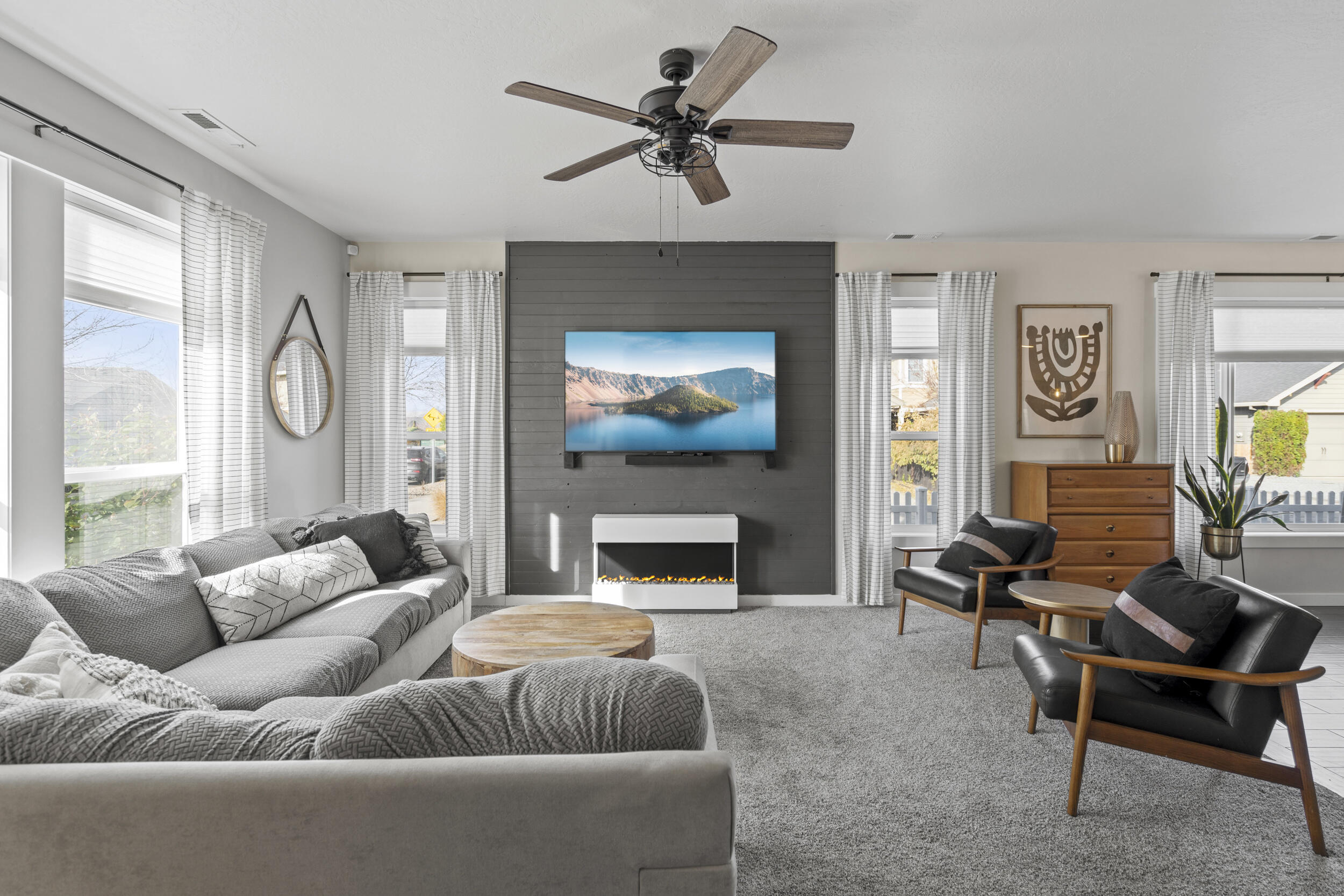 1142 N Haskell Street