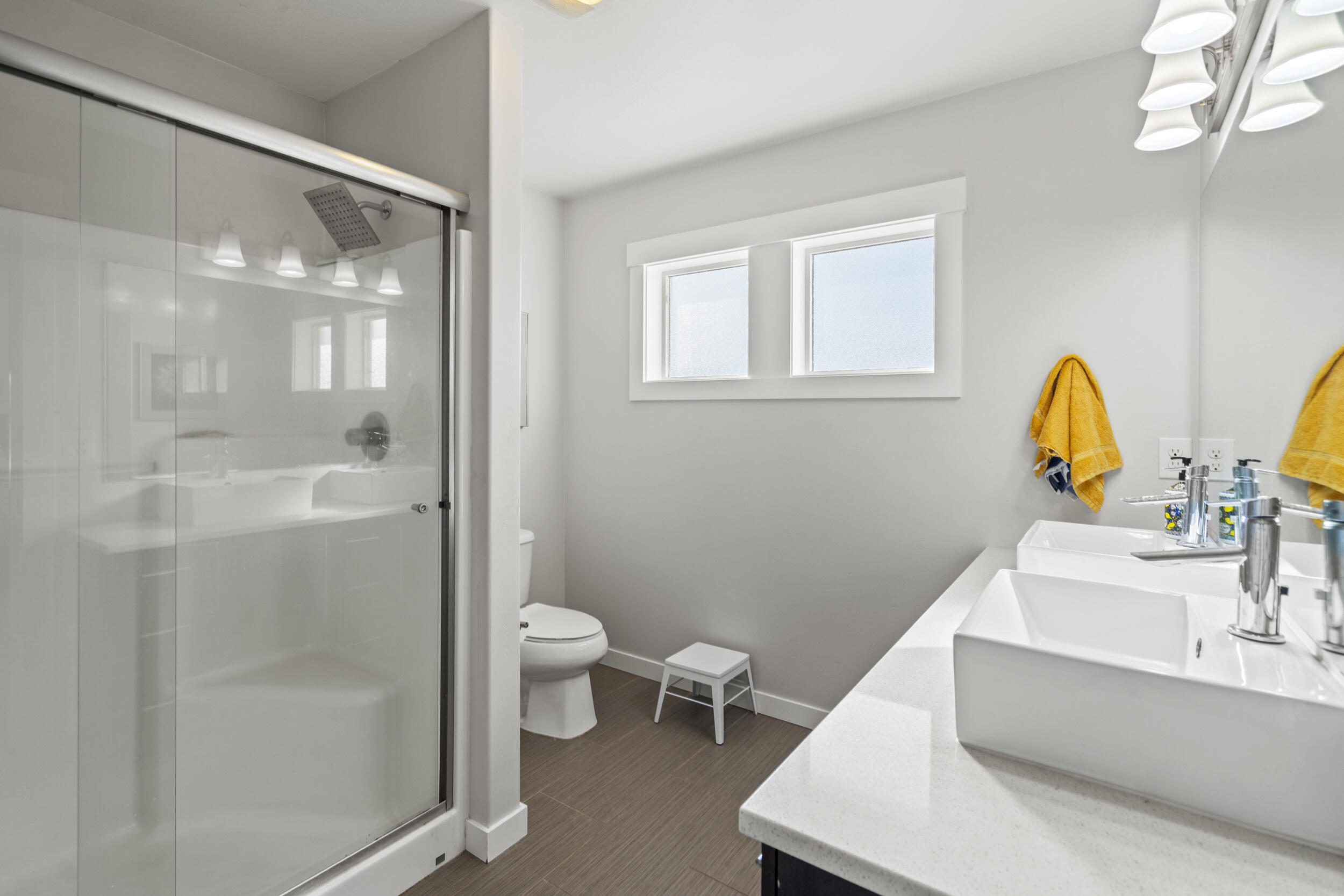 1142 N Haskell Street