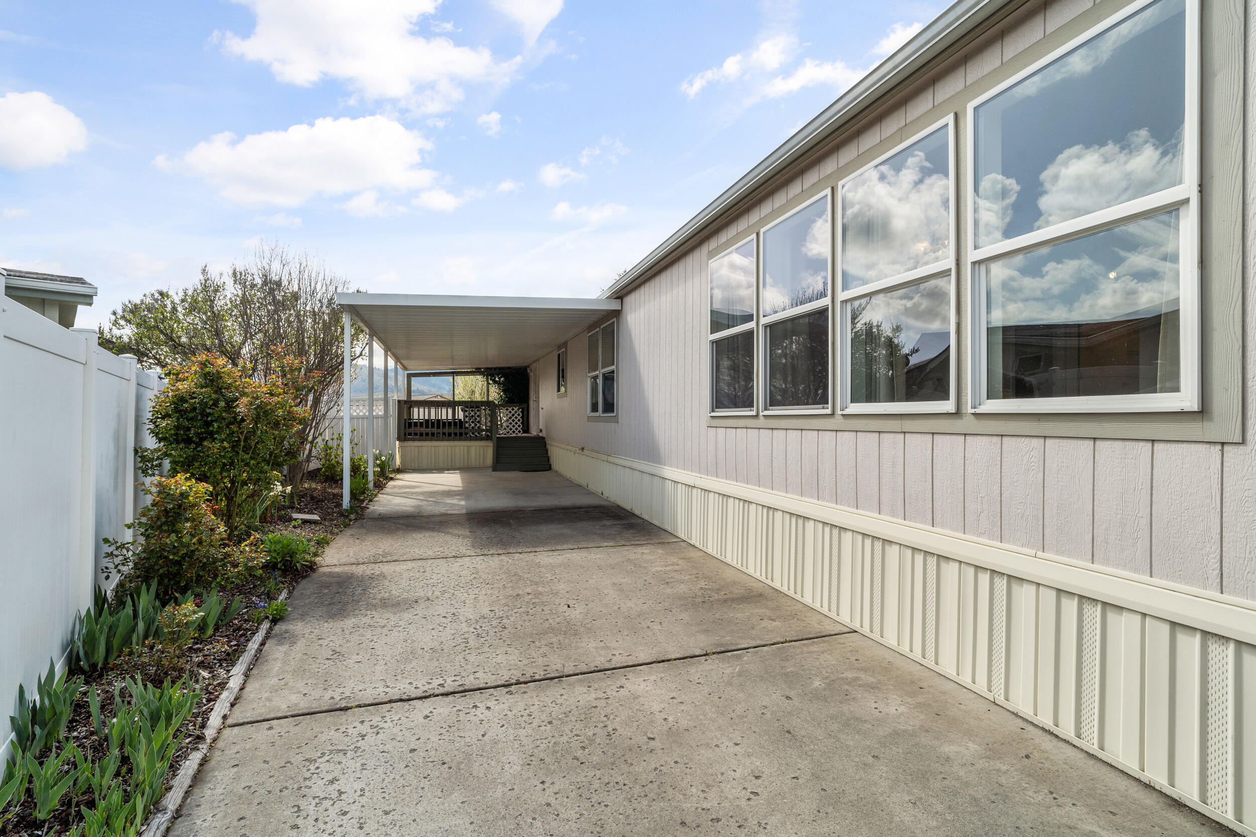 4425 W Main Street, SPC 11