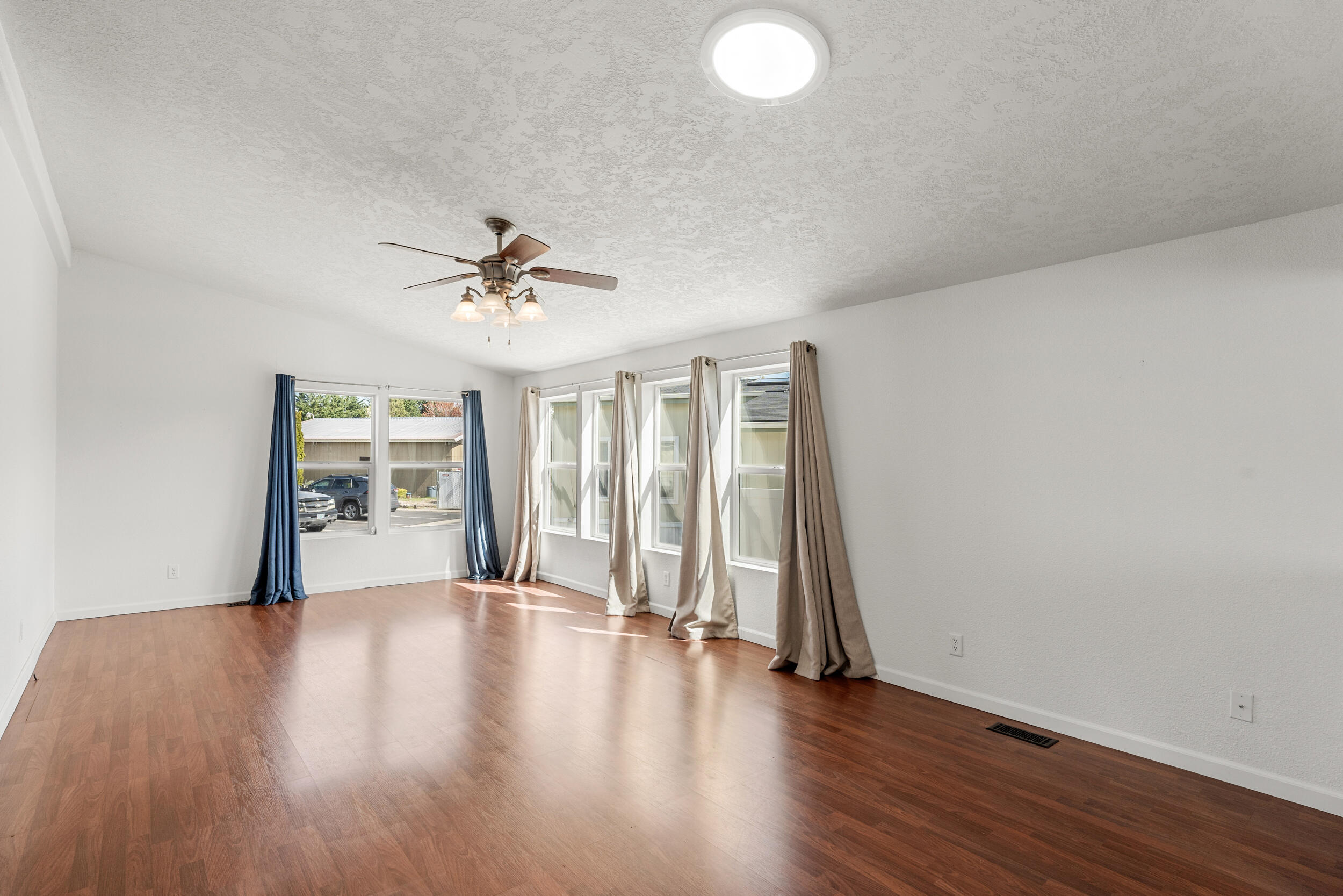 4425 W Main Street, SPC 11