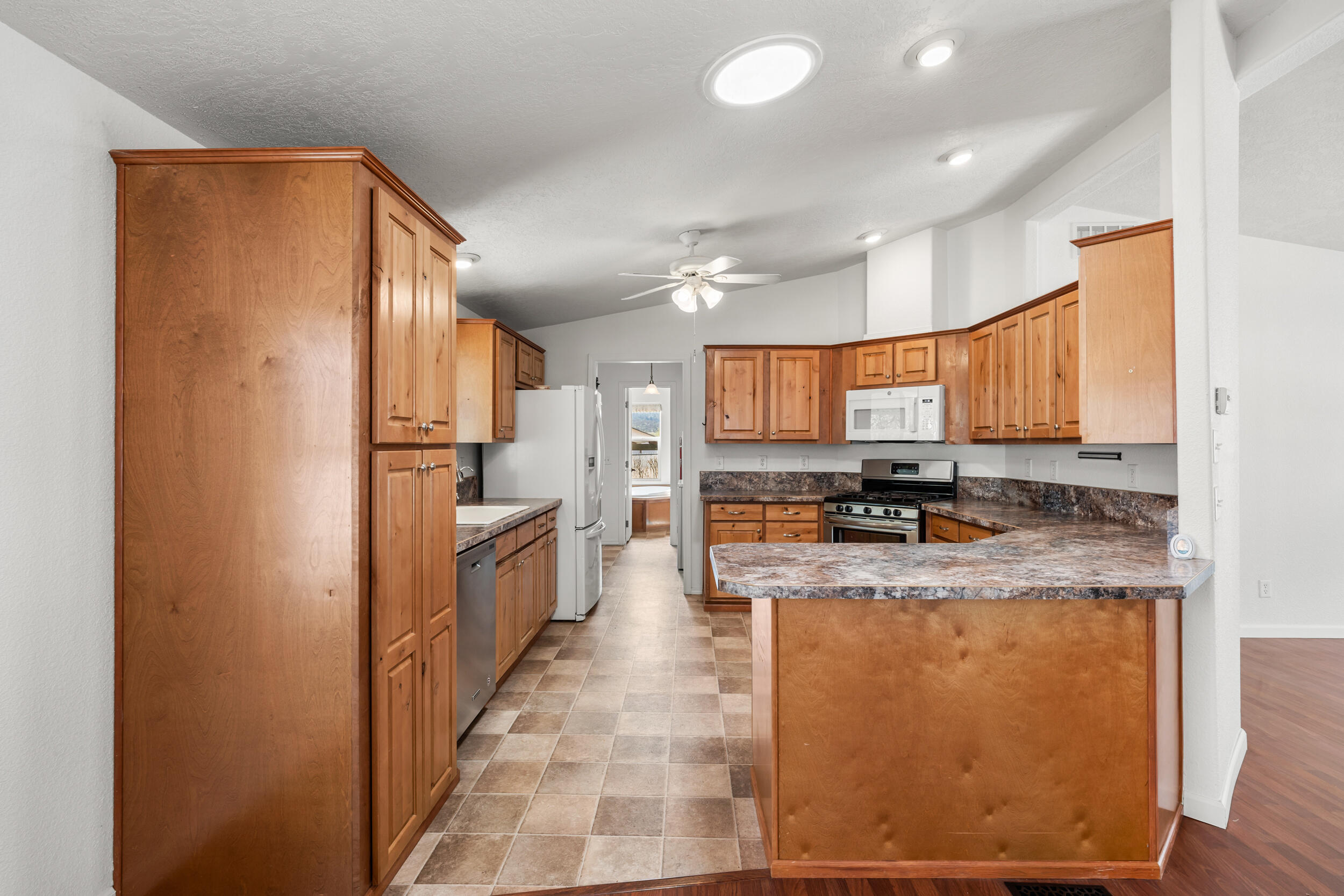 4425 W Main Street, SPC 11