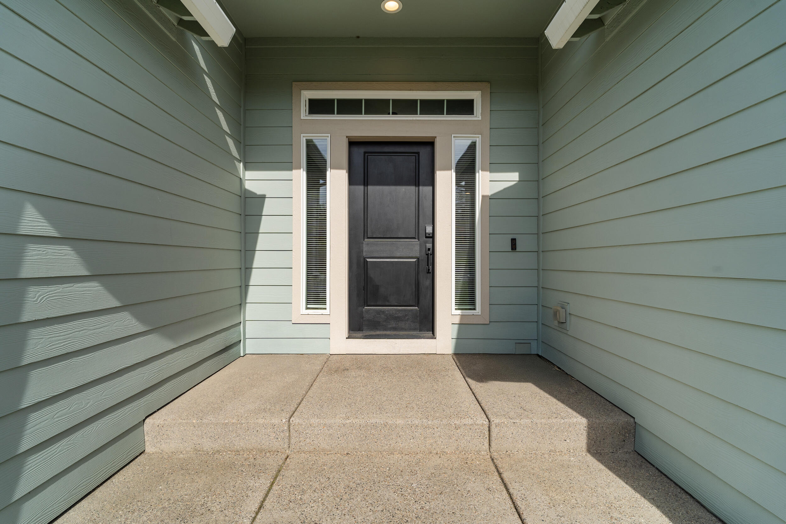 3633 Cedar Links Drive