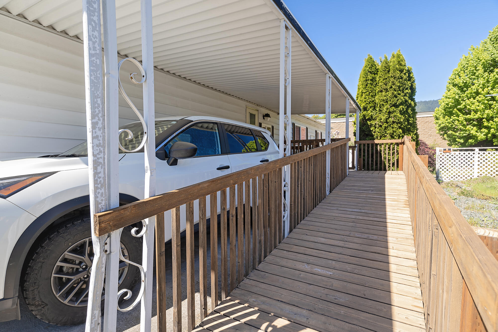 515 E Main Street, 1