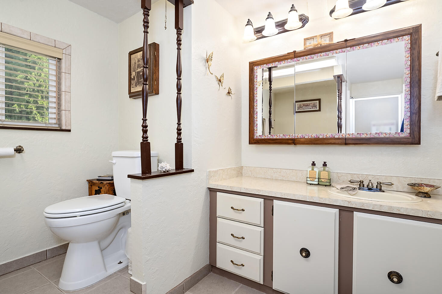 515 E Main Street, 1