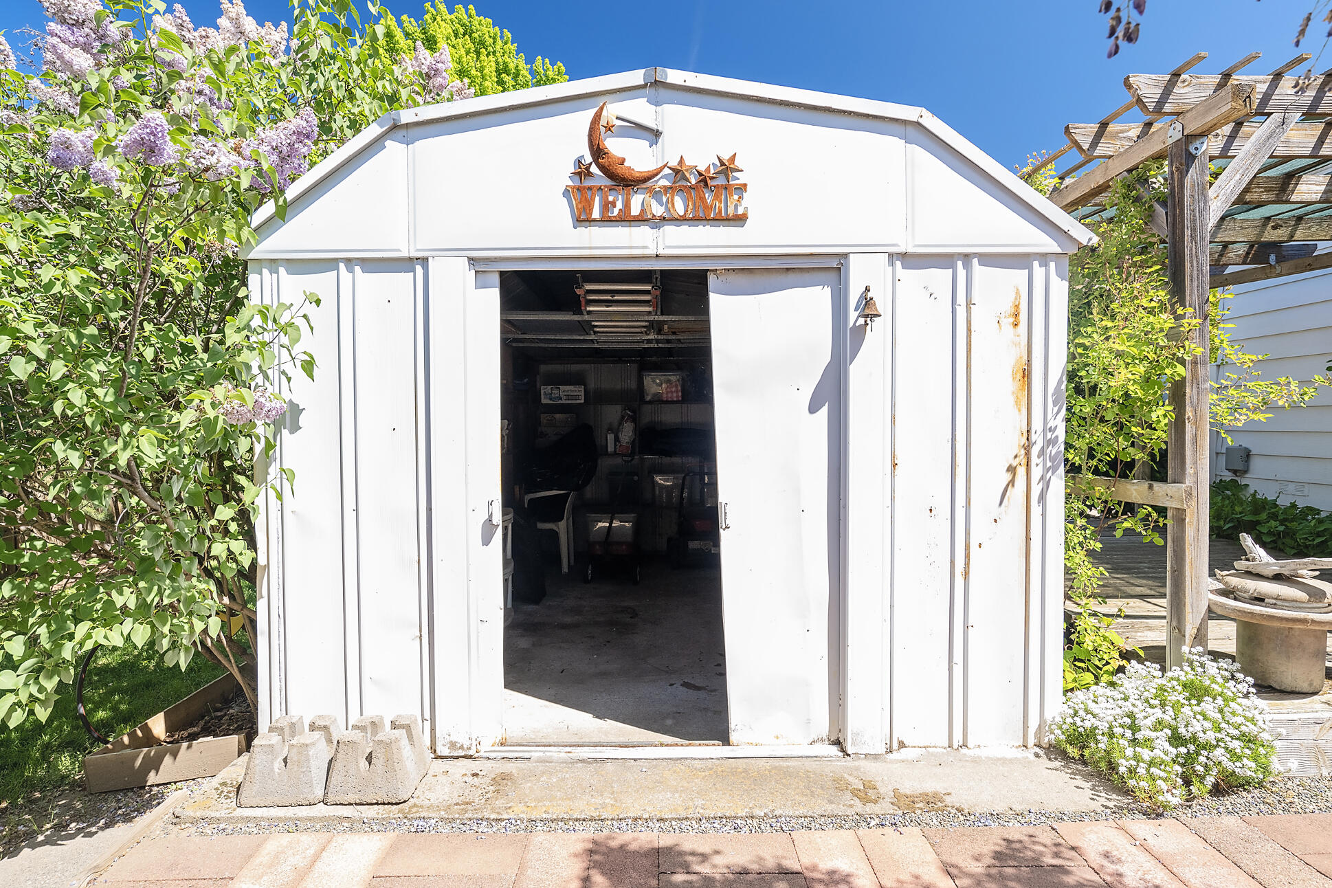 515 E Main Street, 1