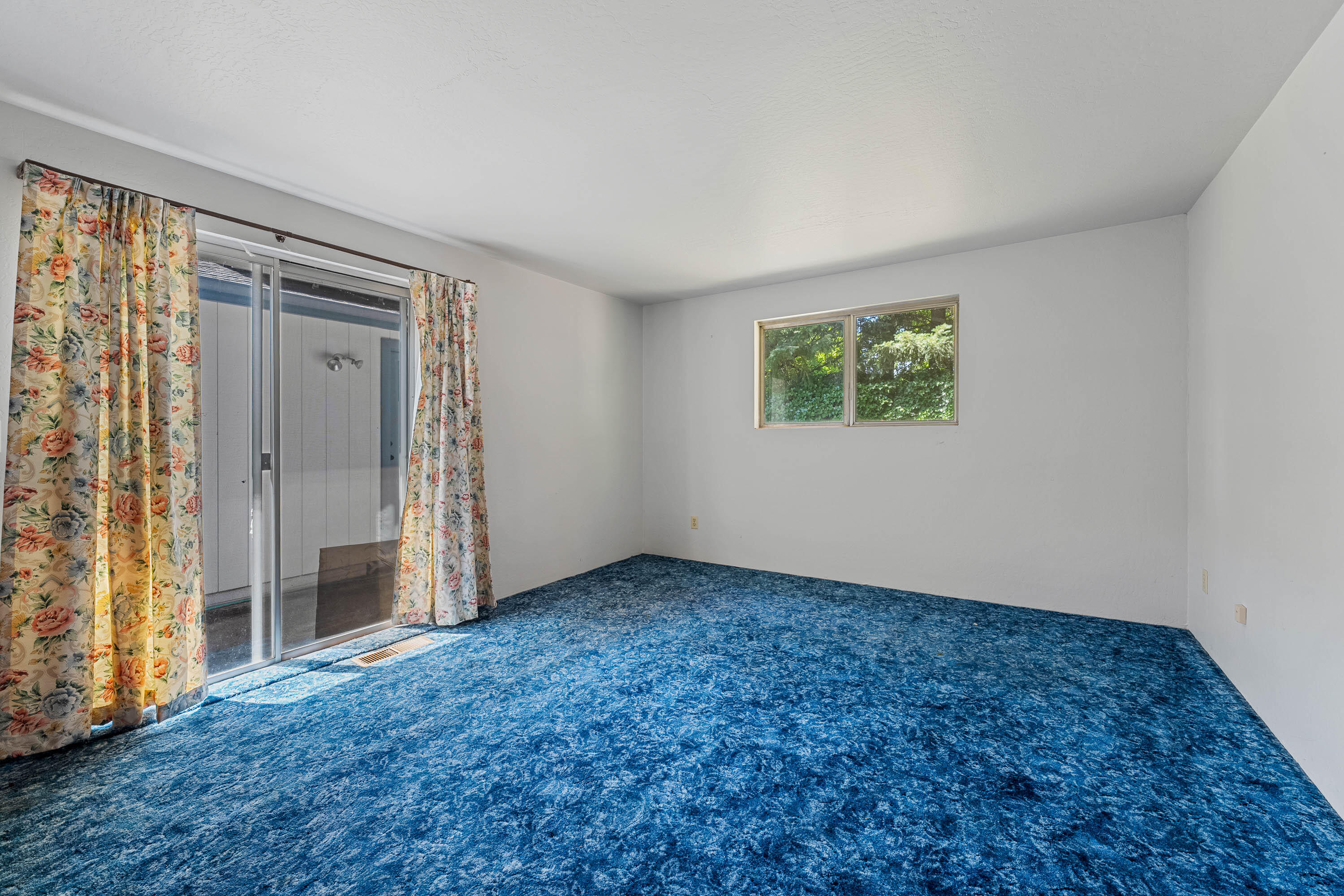 1606 SW Heather Drive