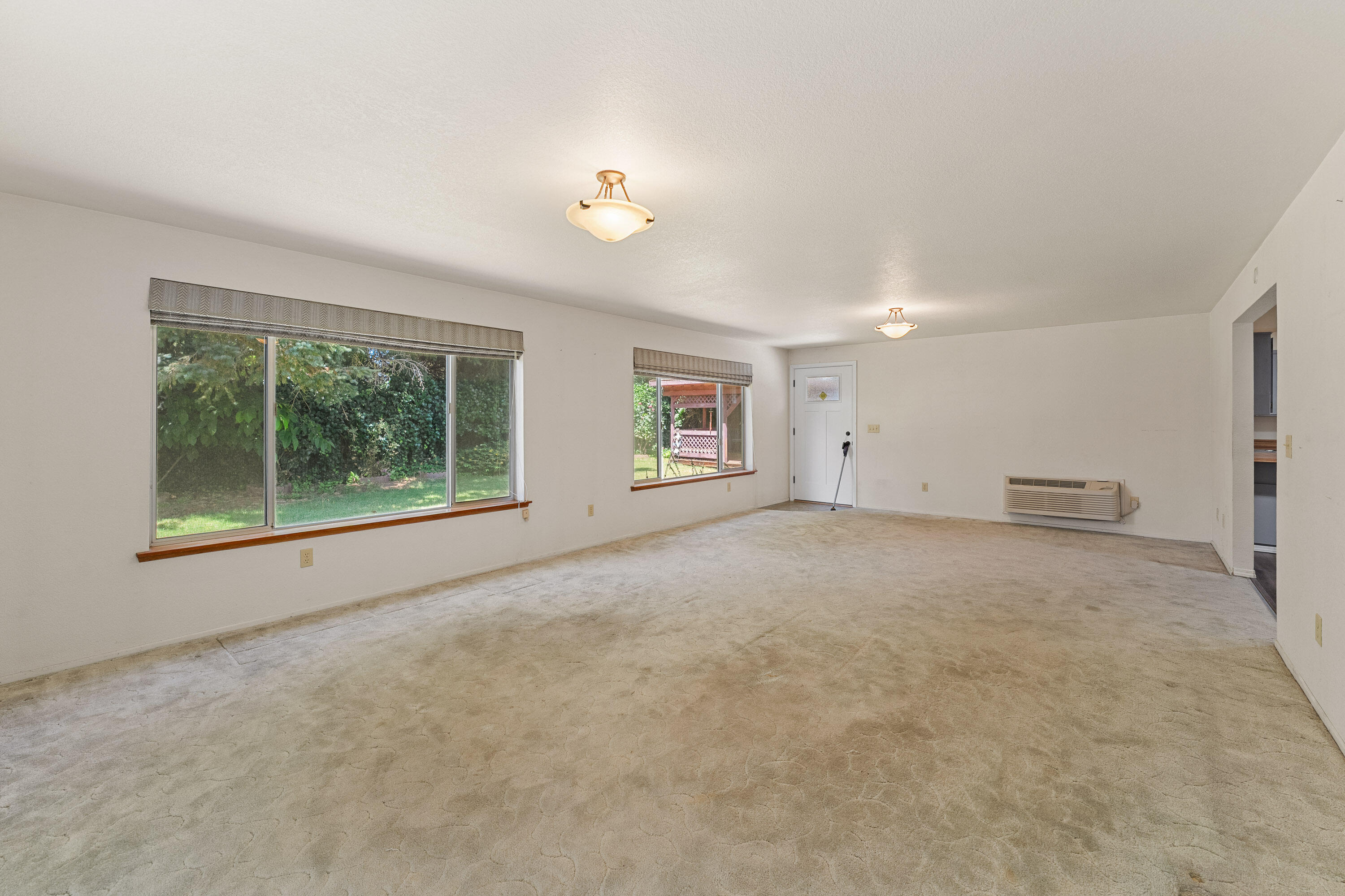 1606 SW Heather Drive