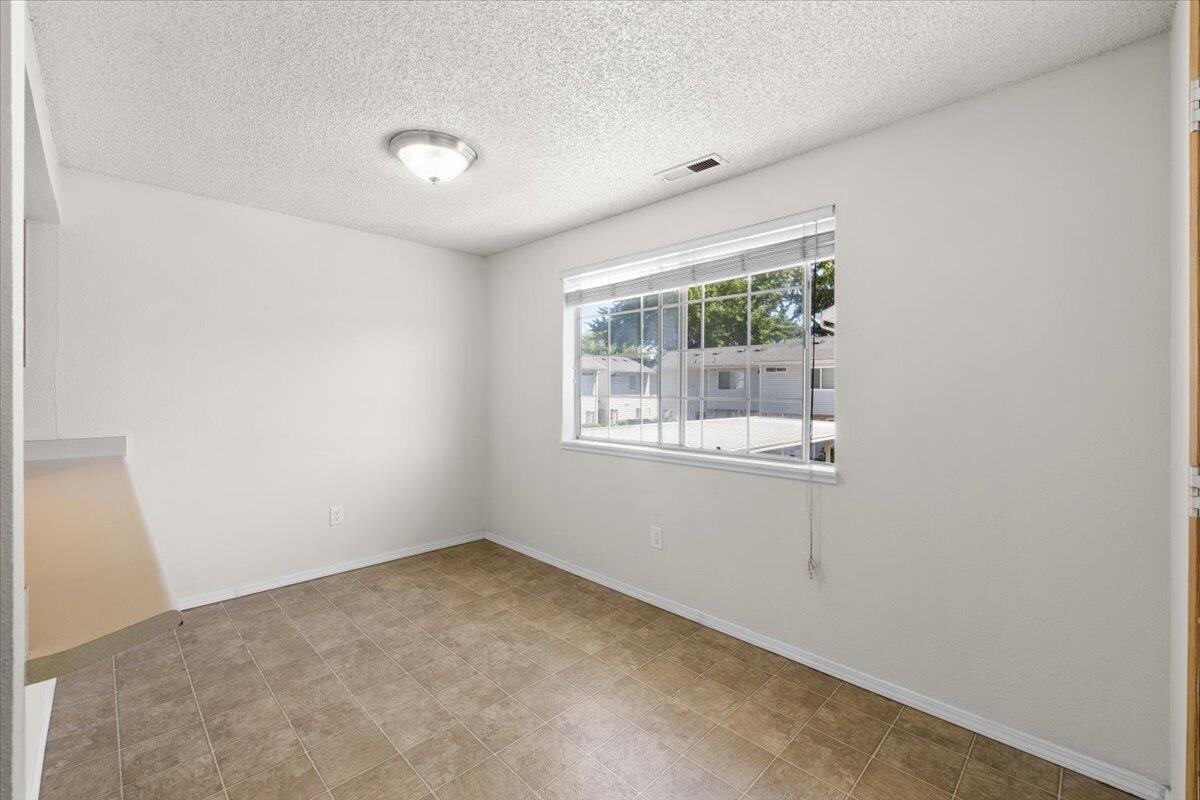 2101 Poplar Drive, 69