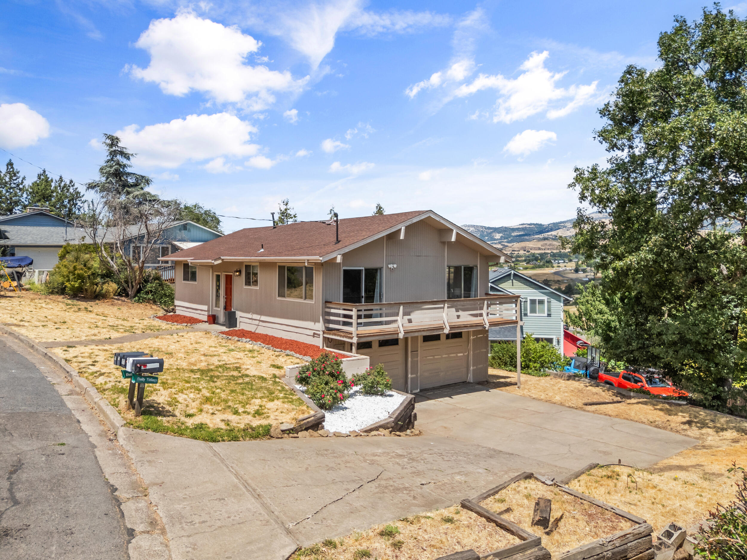 1179 N Main Street