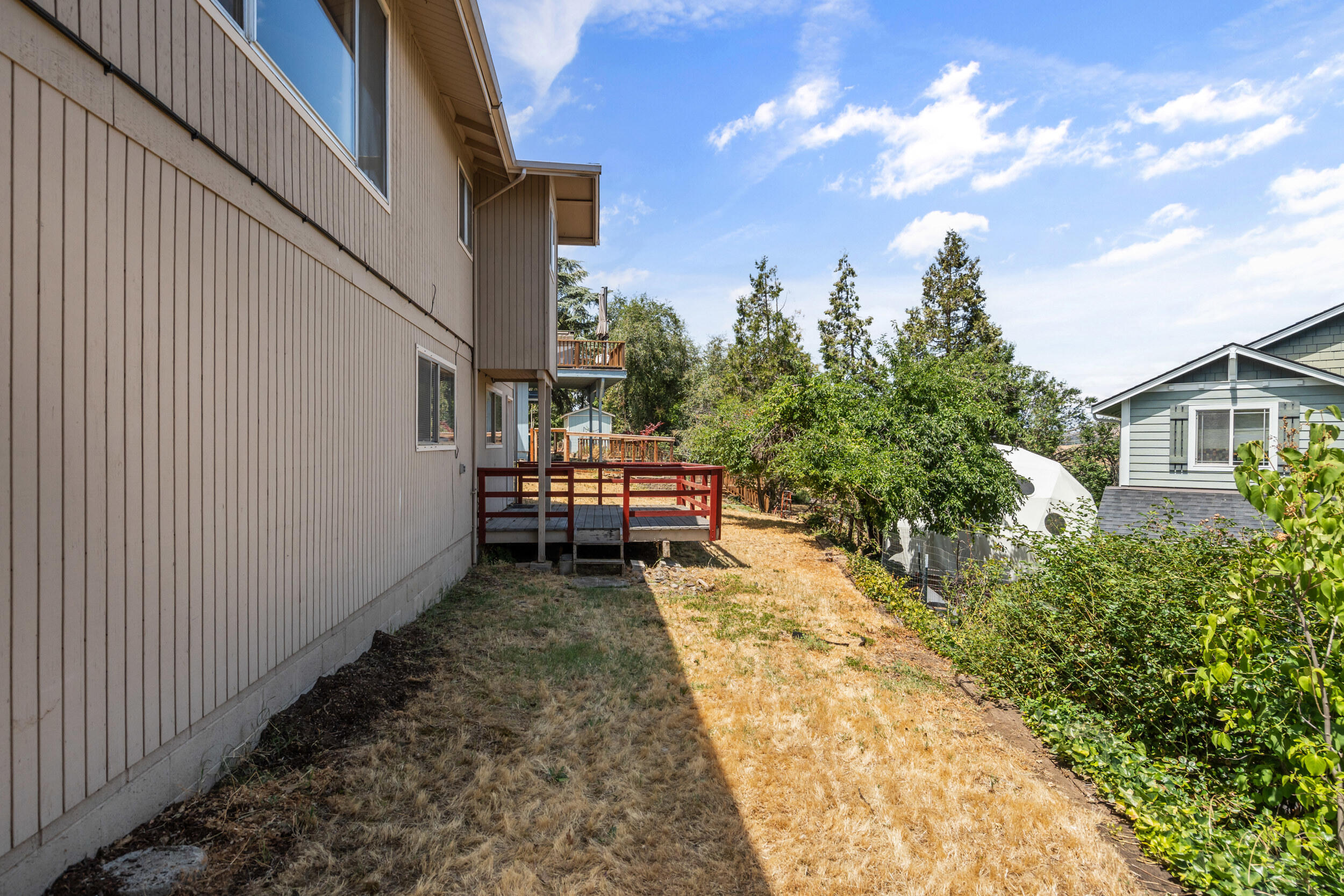 1179 N Main Street
