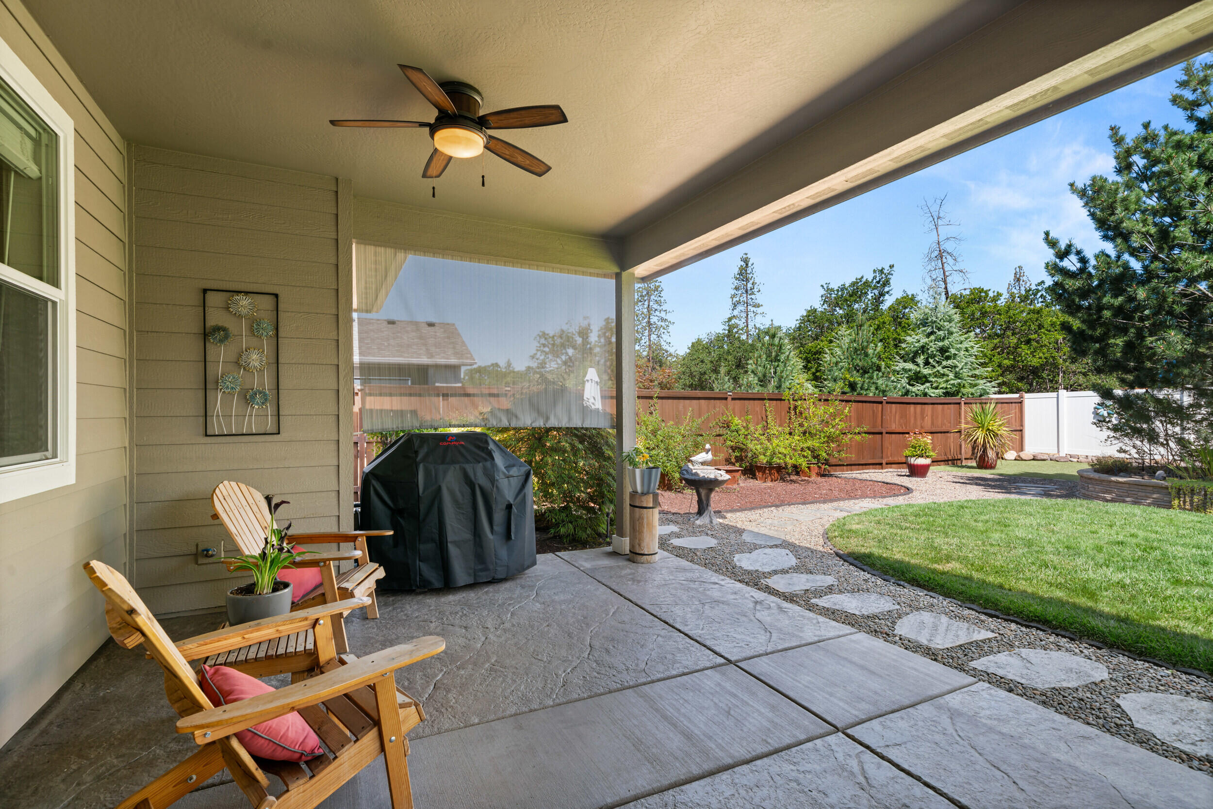 949 Arrowhead Trail