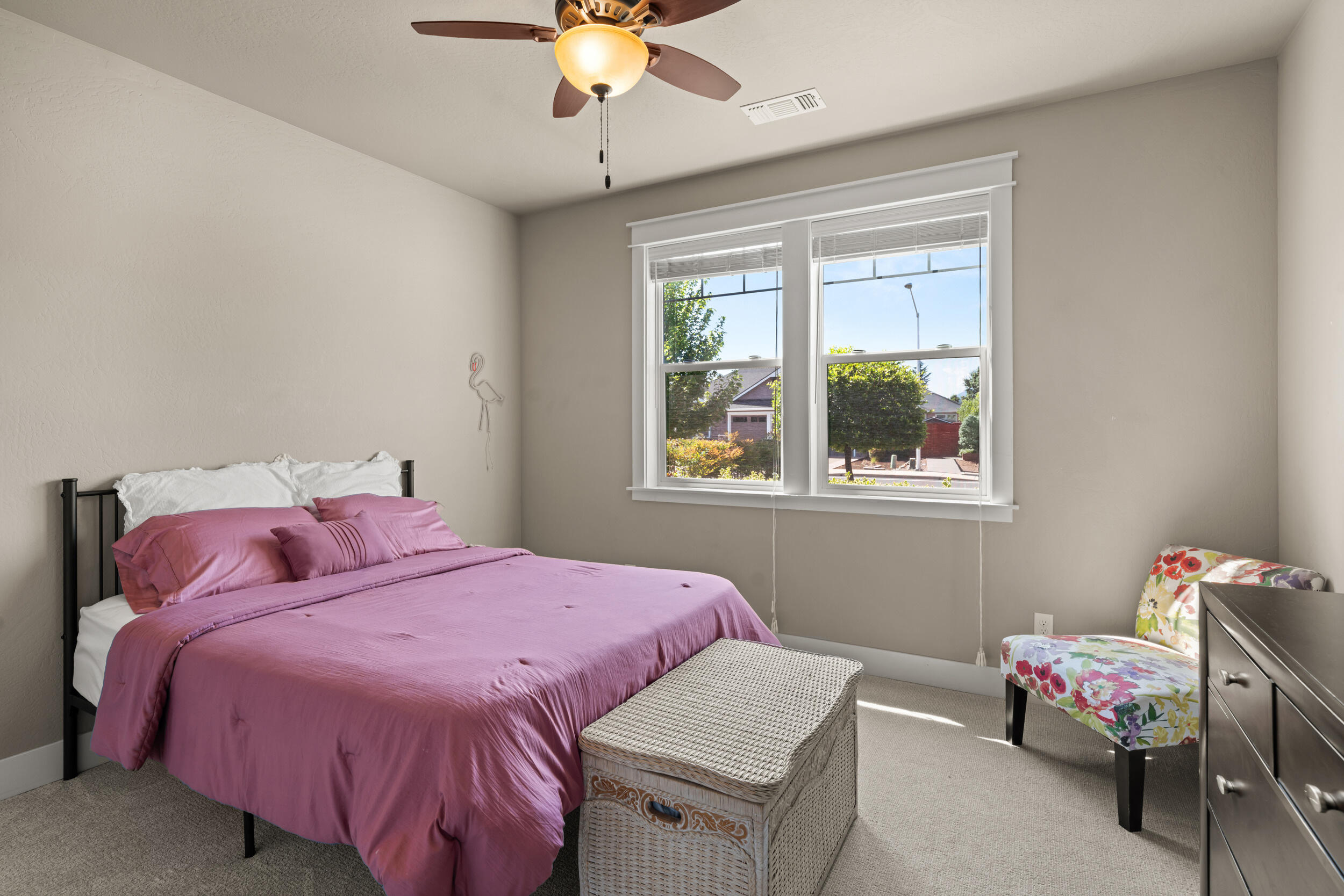 949 Arrowhead Trail