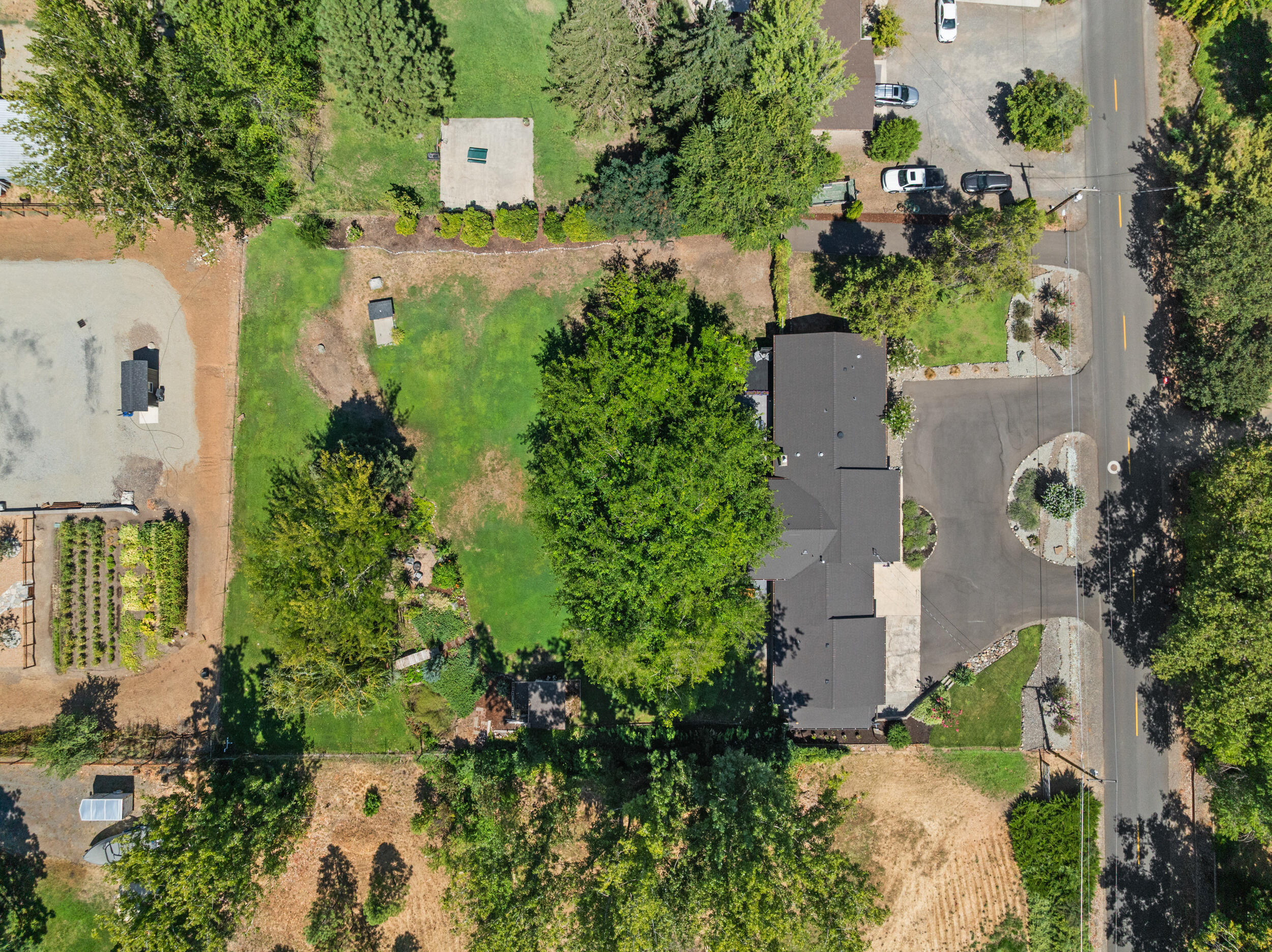2050 Magnolia Avenue