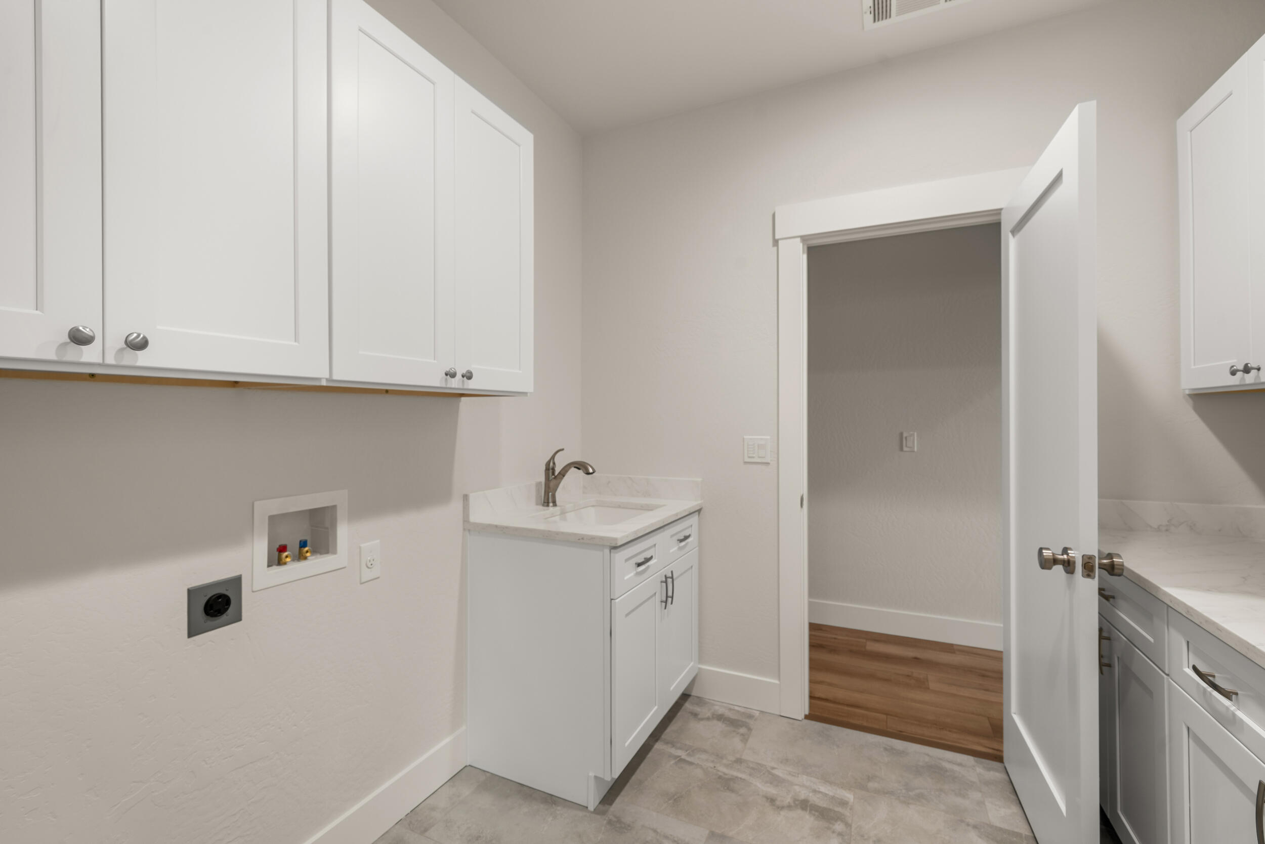 3145 Monaco Court