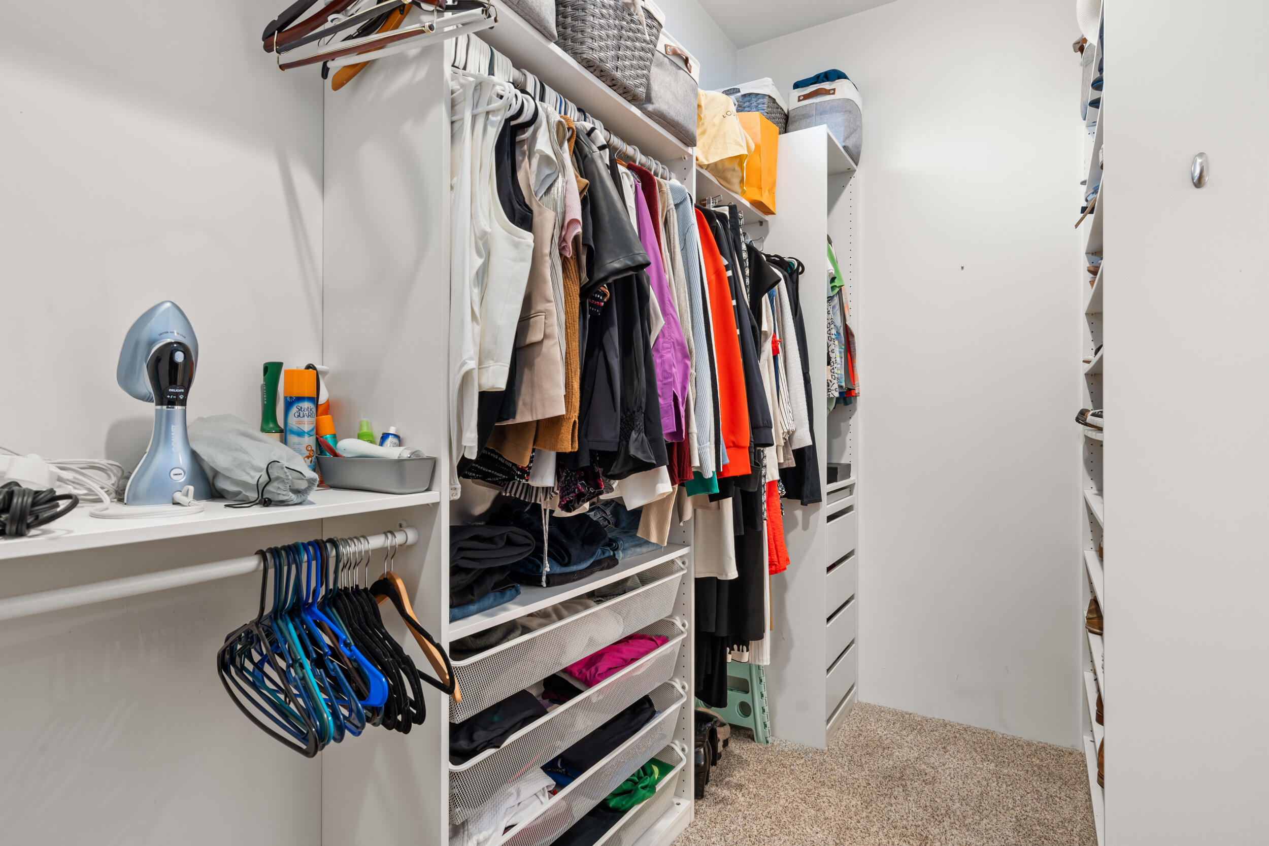 523 W La Strada Circle