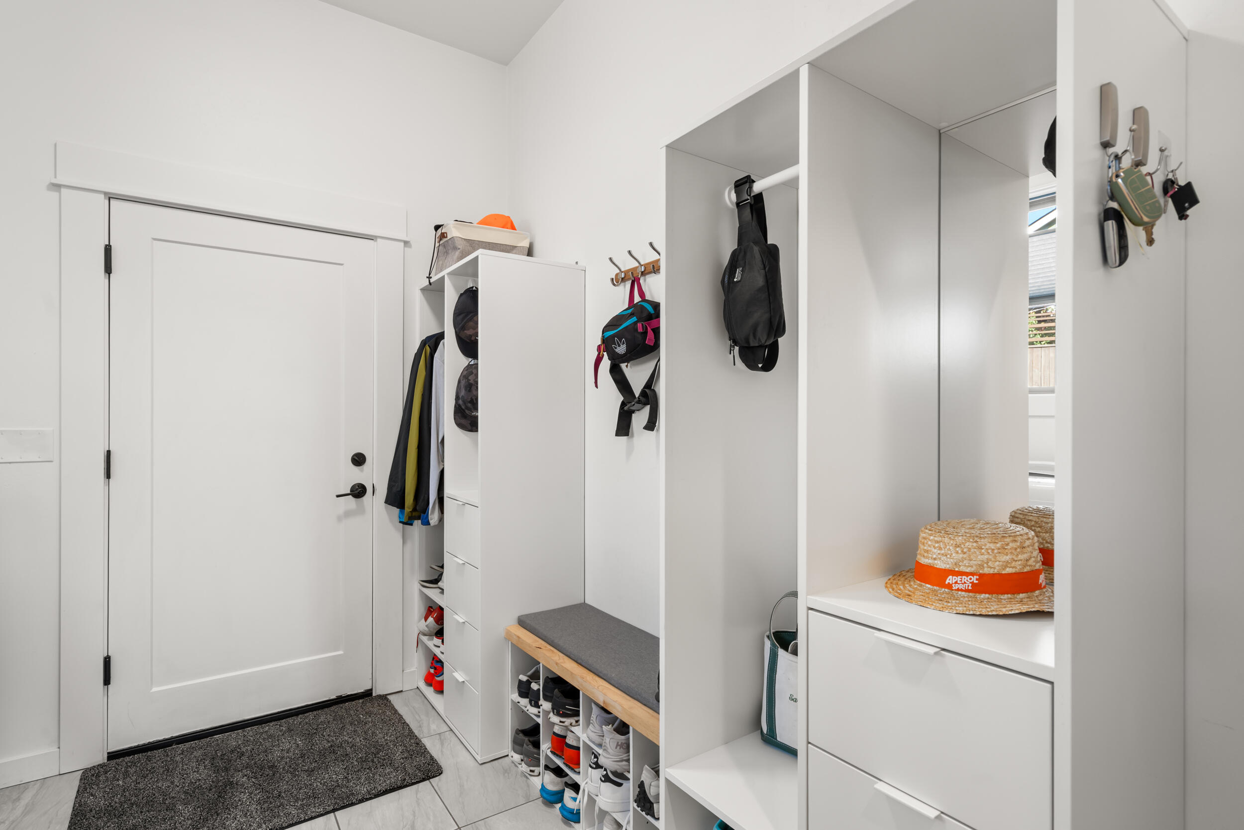 523 W La Strada Circle