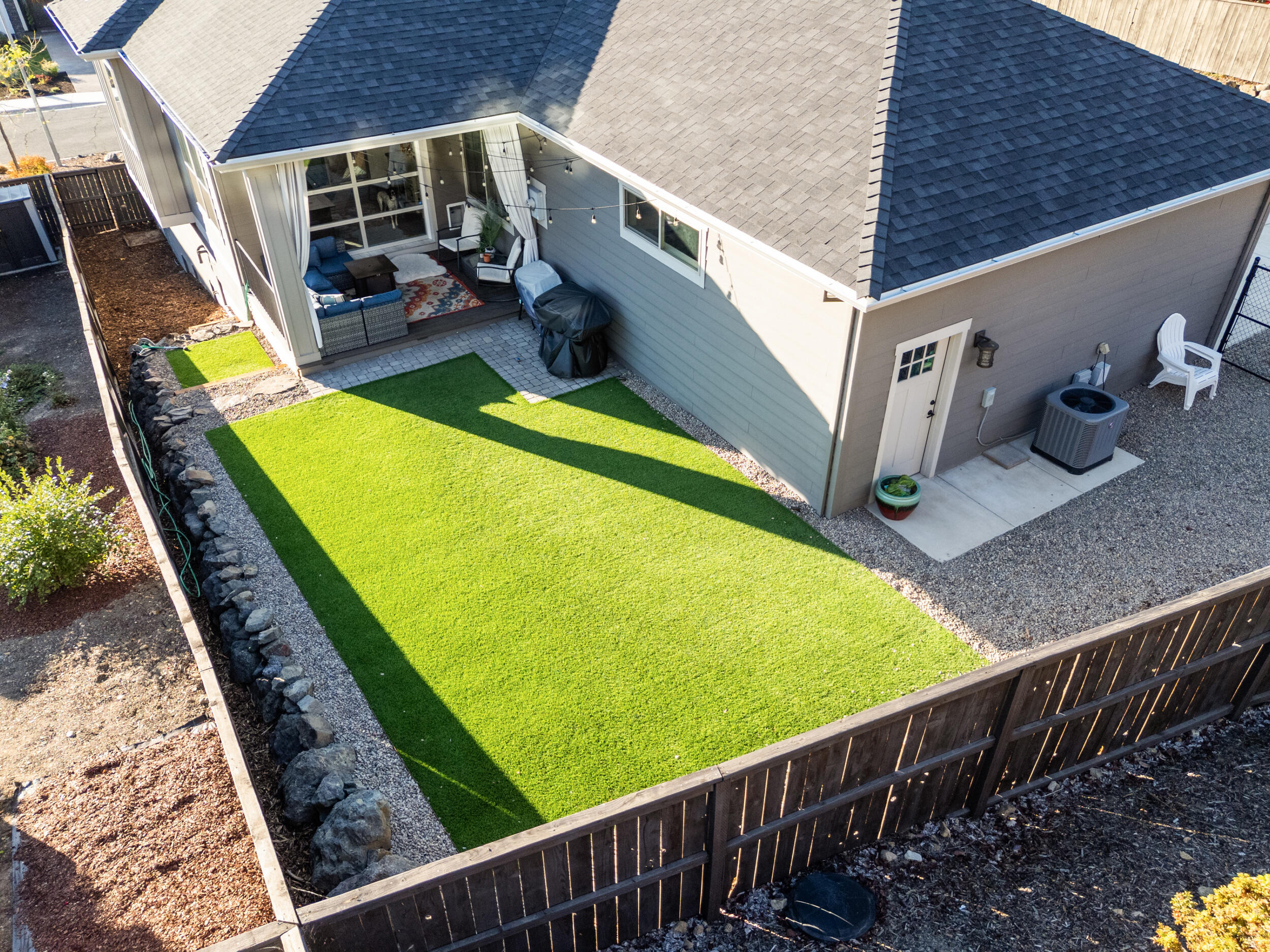 523 W La Strada Circle