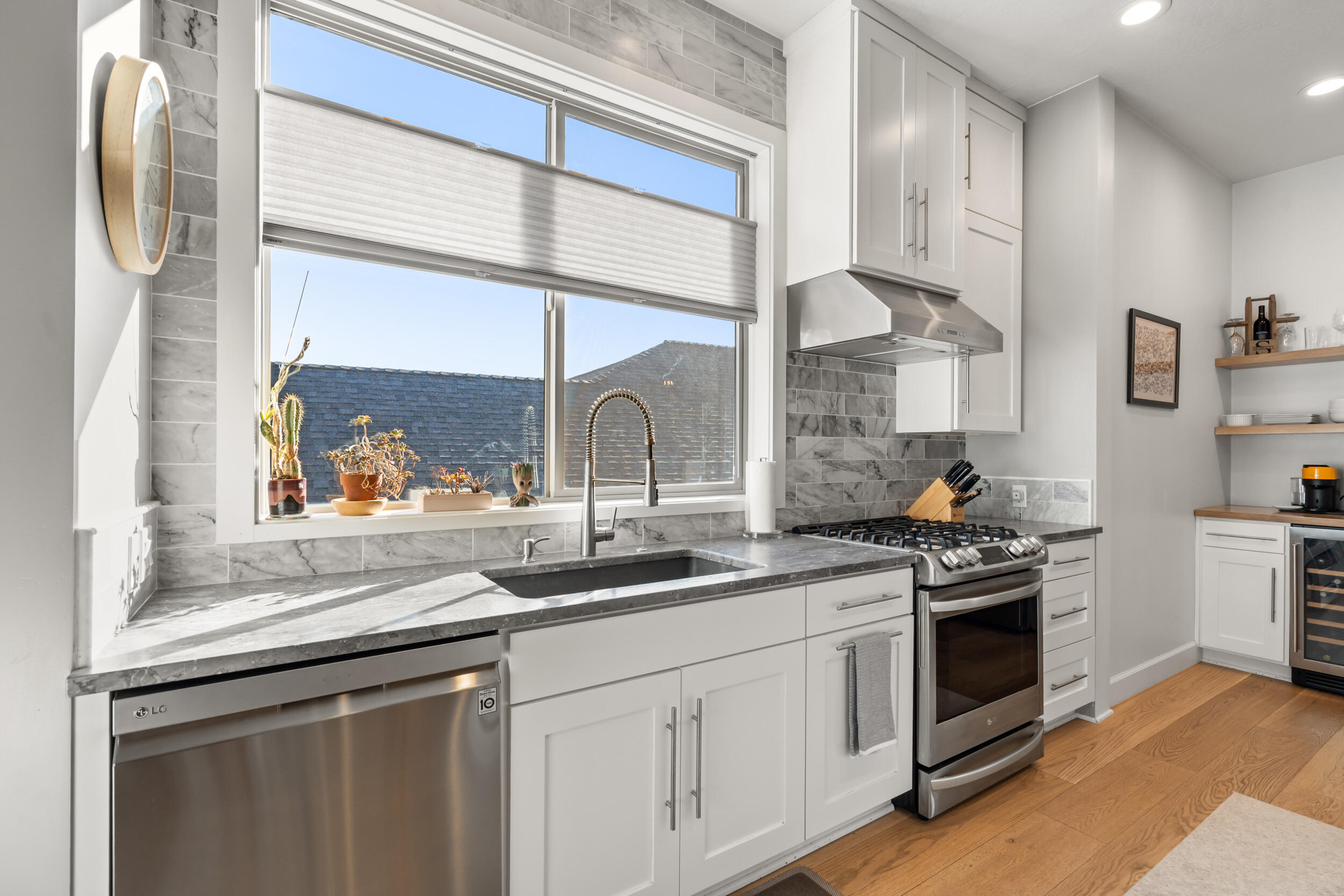 523 W La Strada Circle