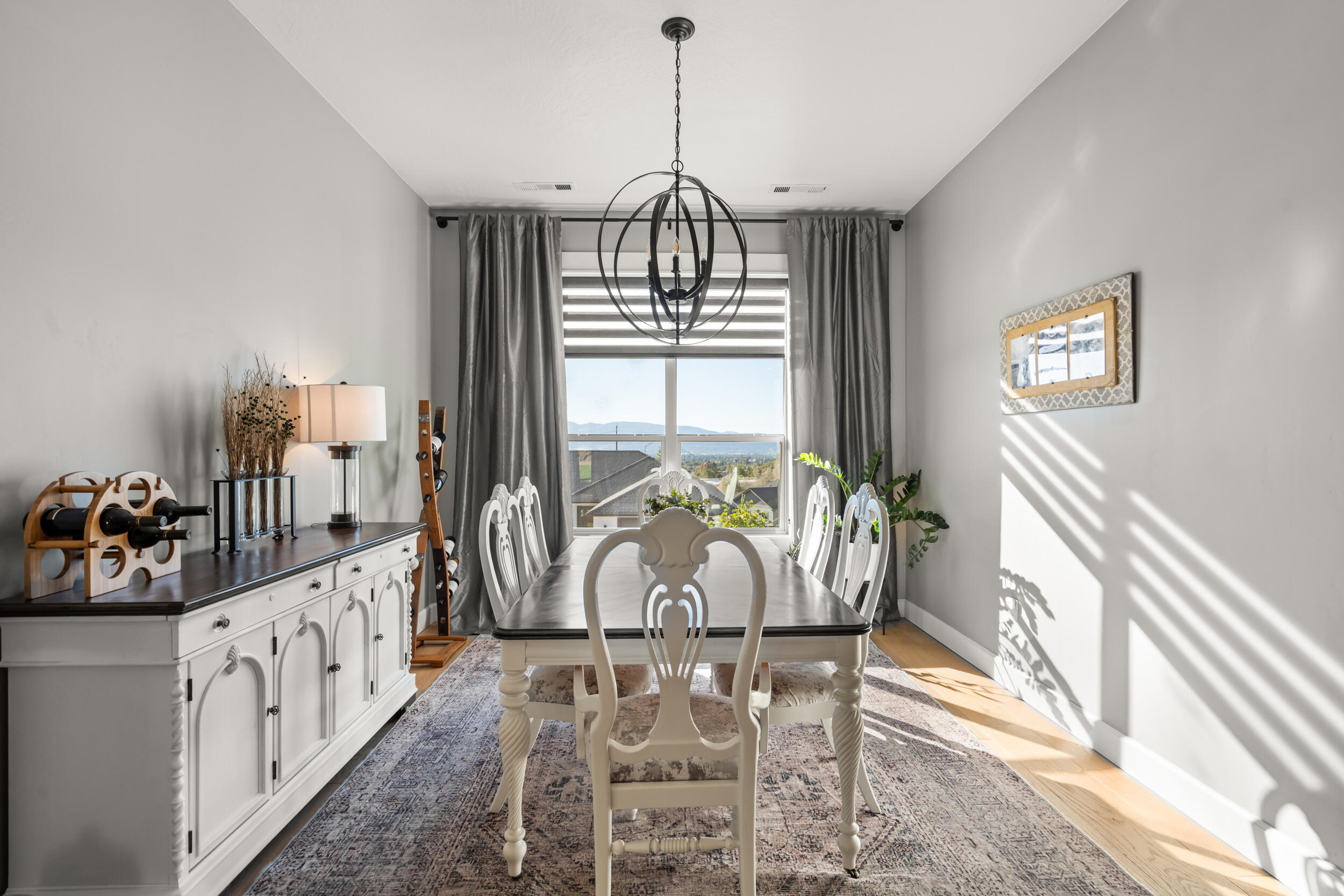 523 W La Strada Circle