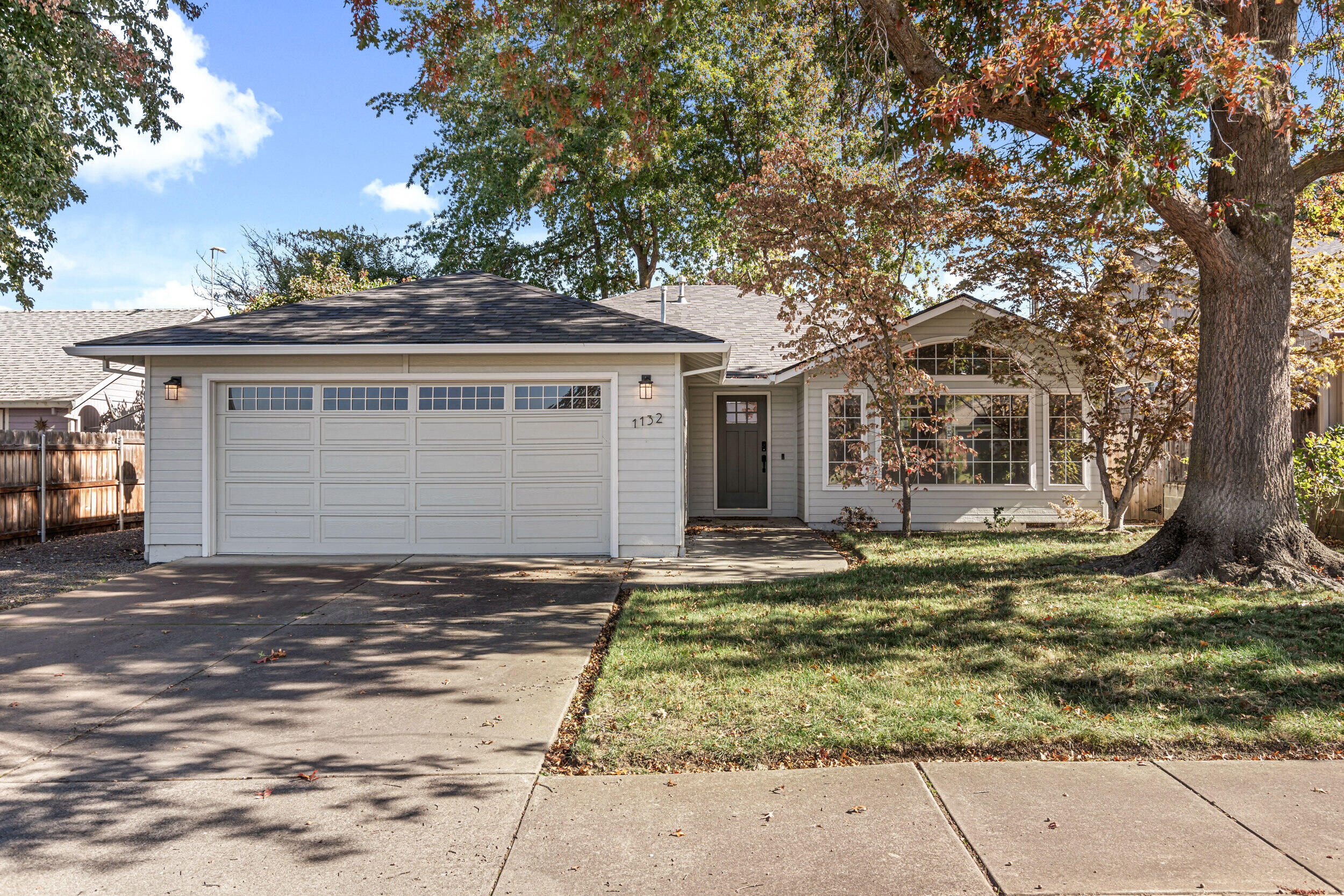 1132 Hampton Drive, Central Point