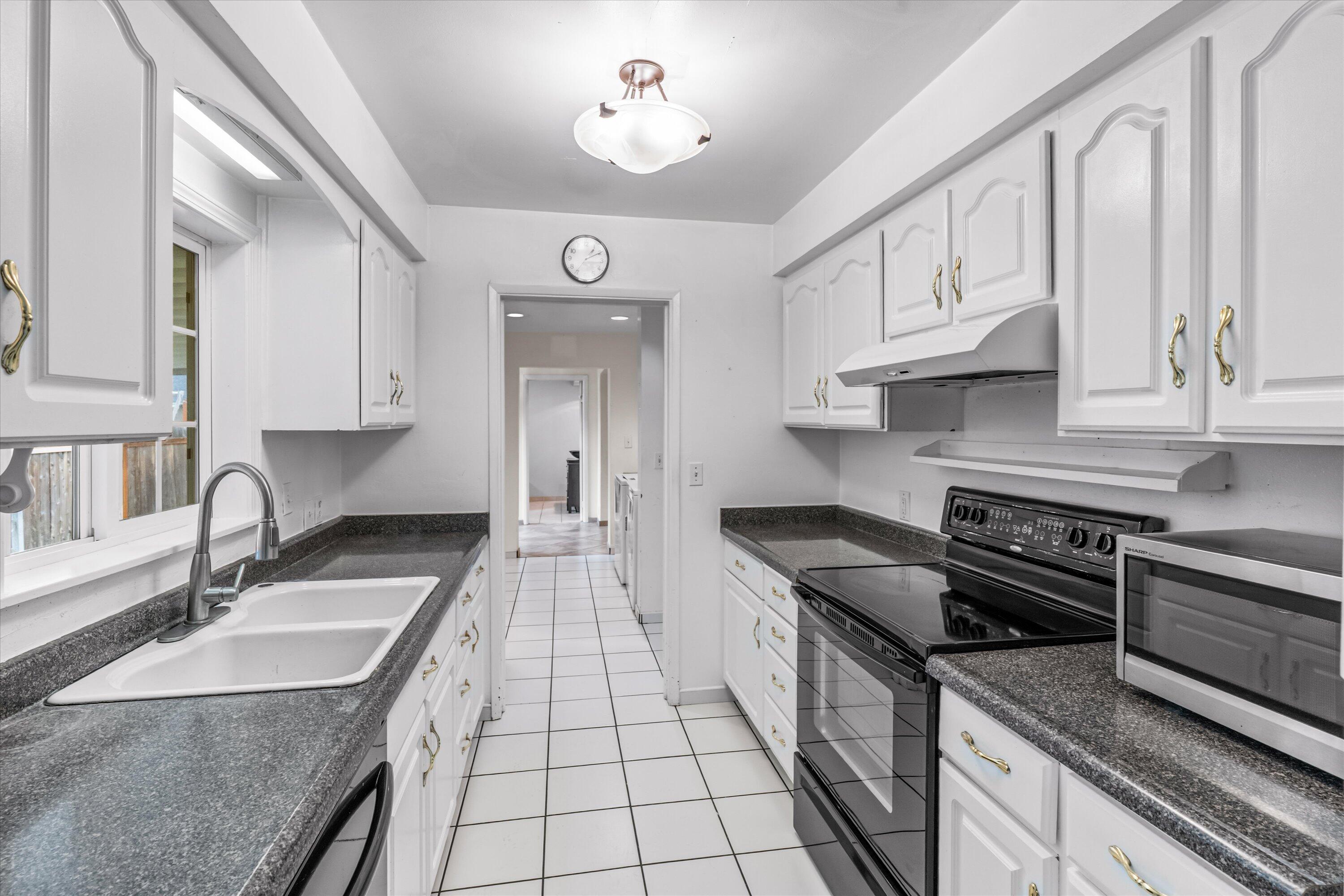 3364 Snowy Butte Lane