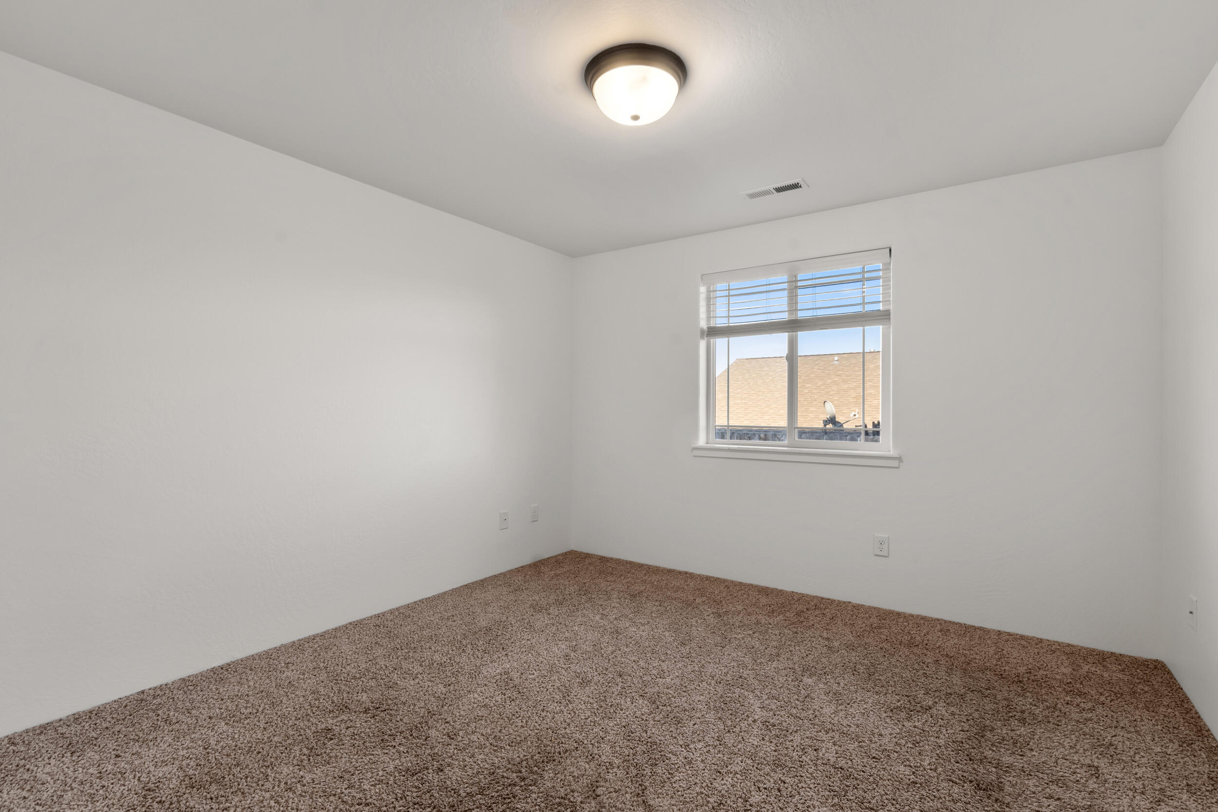 925 Sellwood Drive