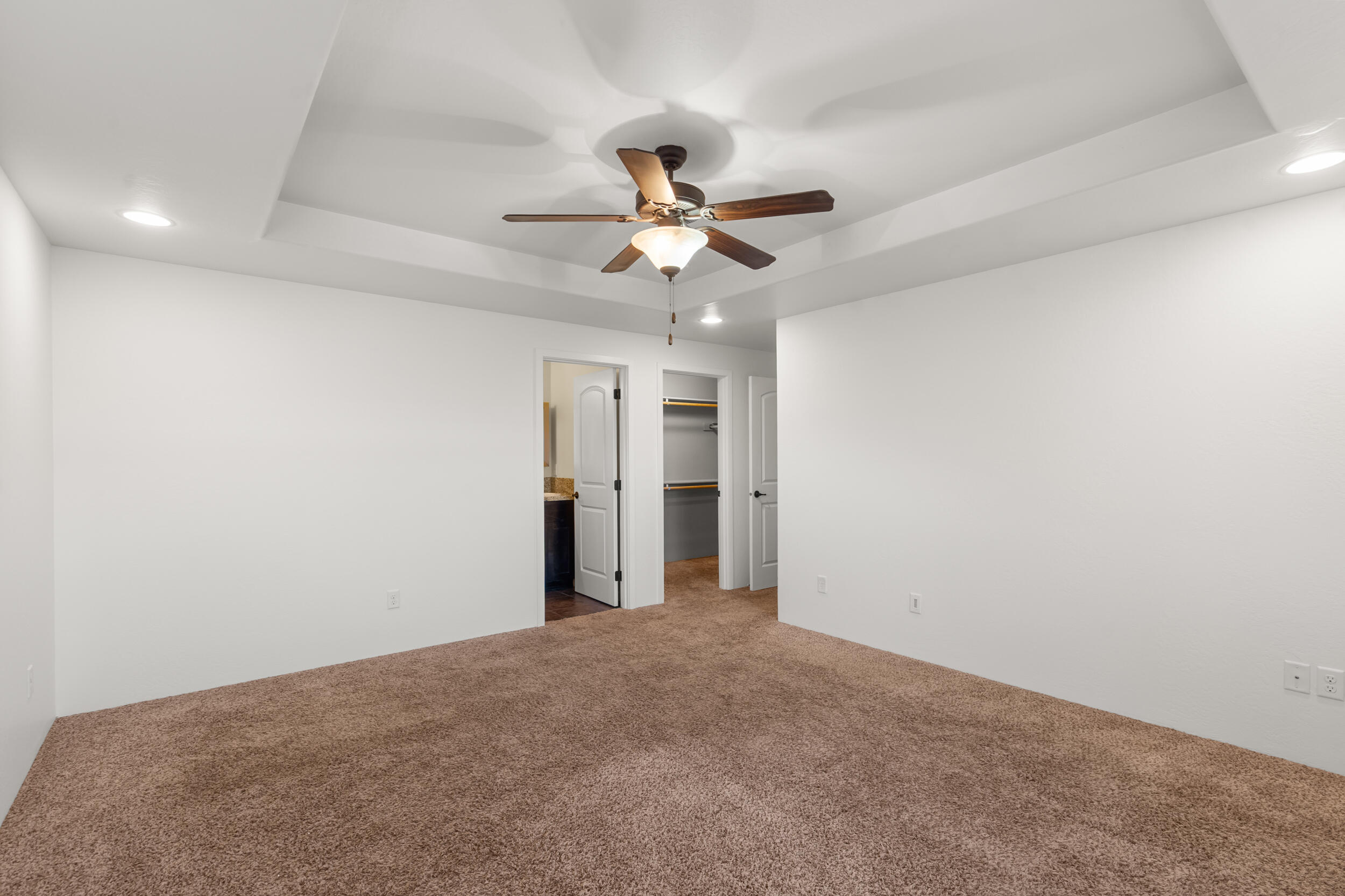 925 Sellwood Drive